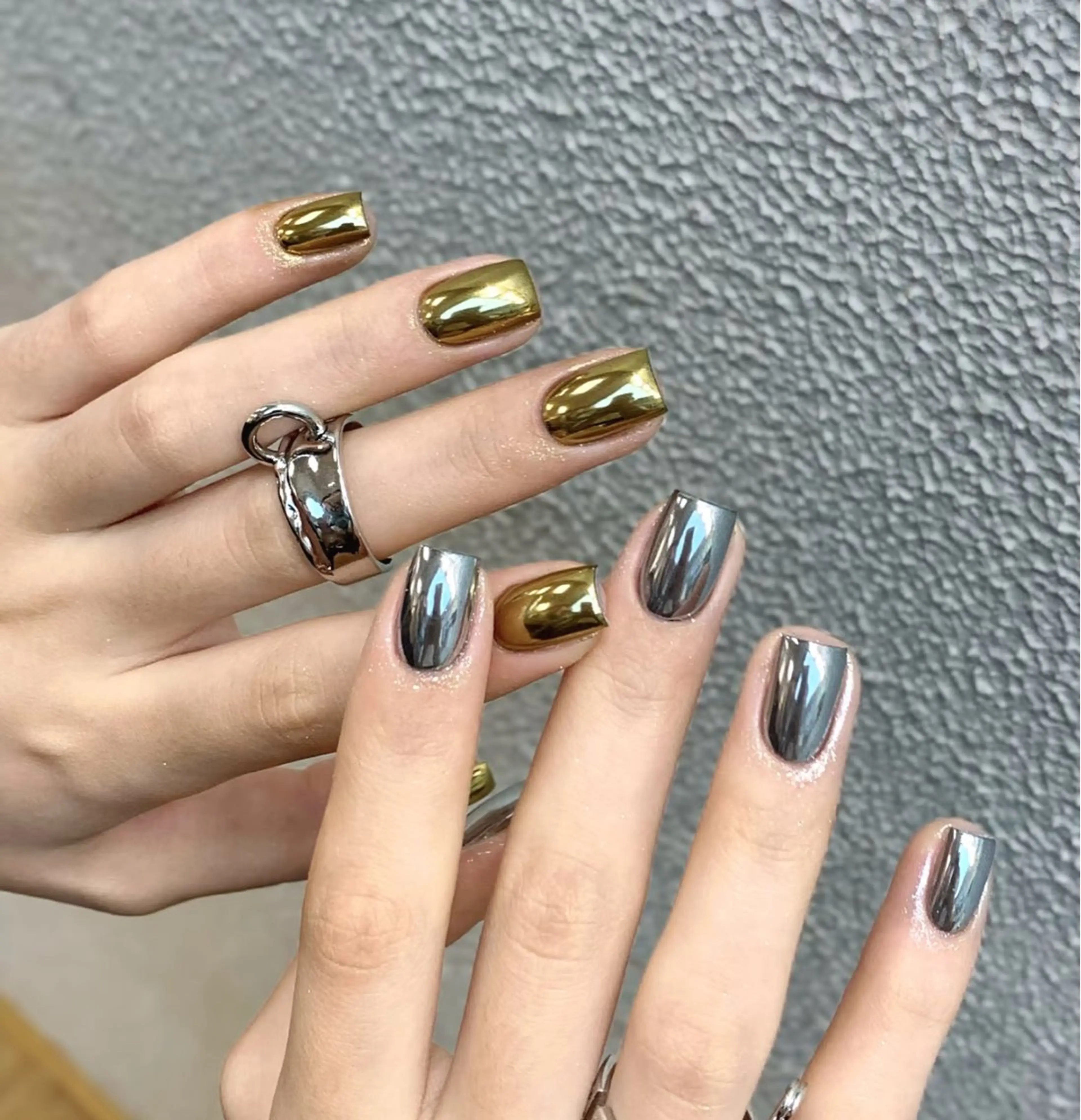 ネイル バ ヤリカクのネイルデザイン