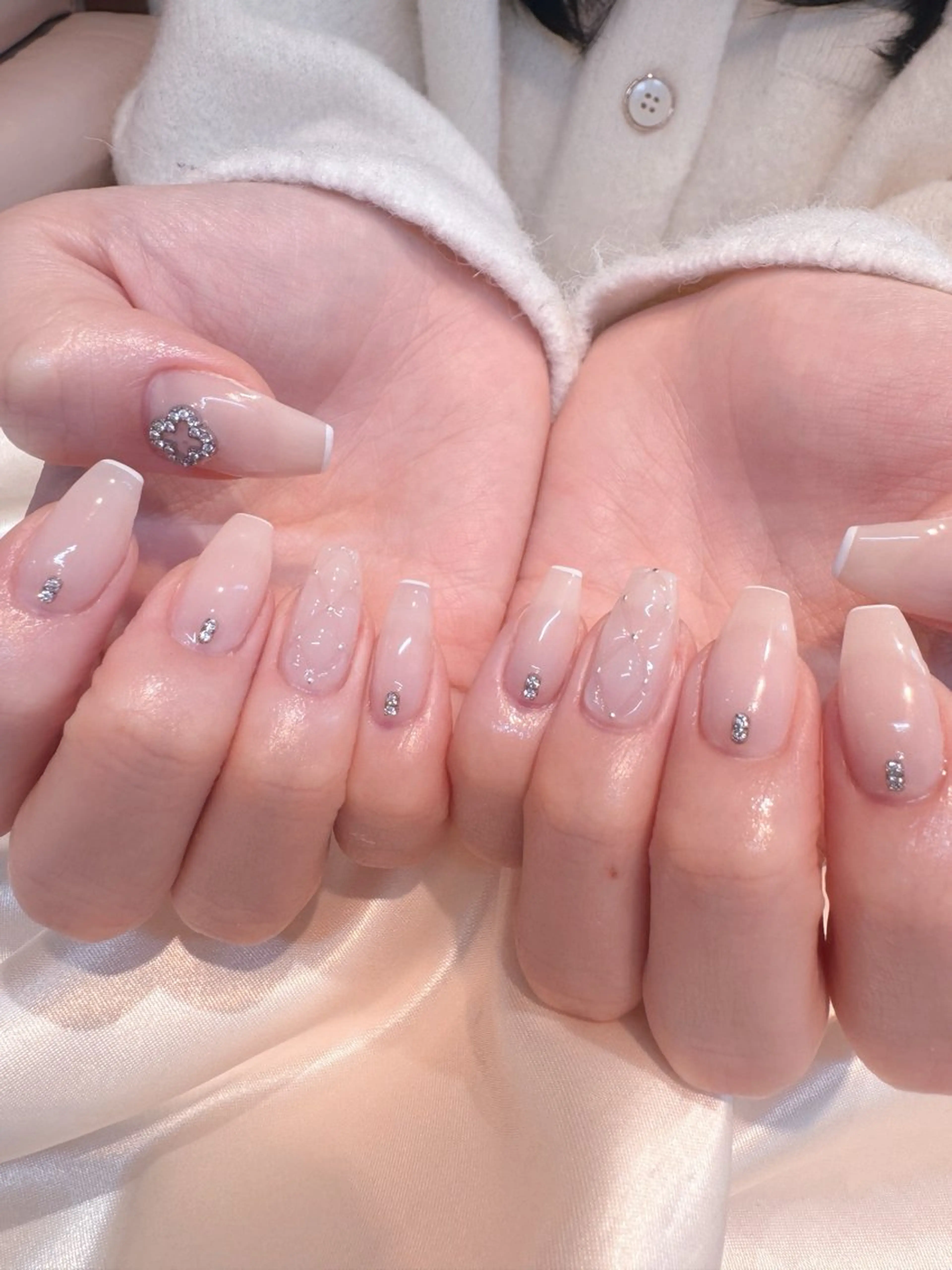 ネイル ハンドネイル 𝐘𝐔𝐊𝐈 💖のネイルデザイン