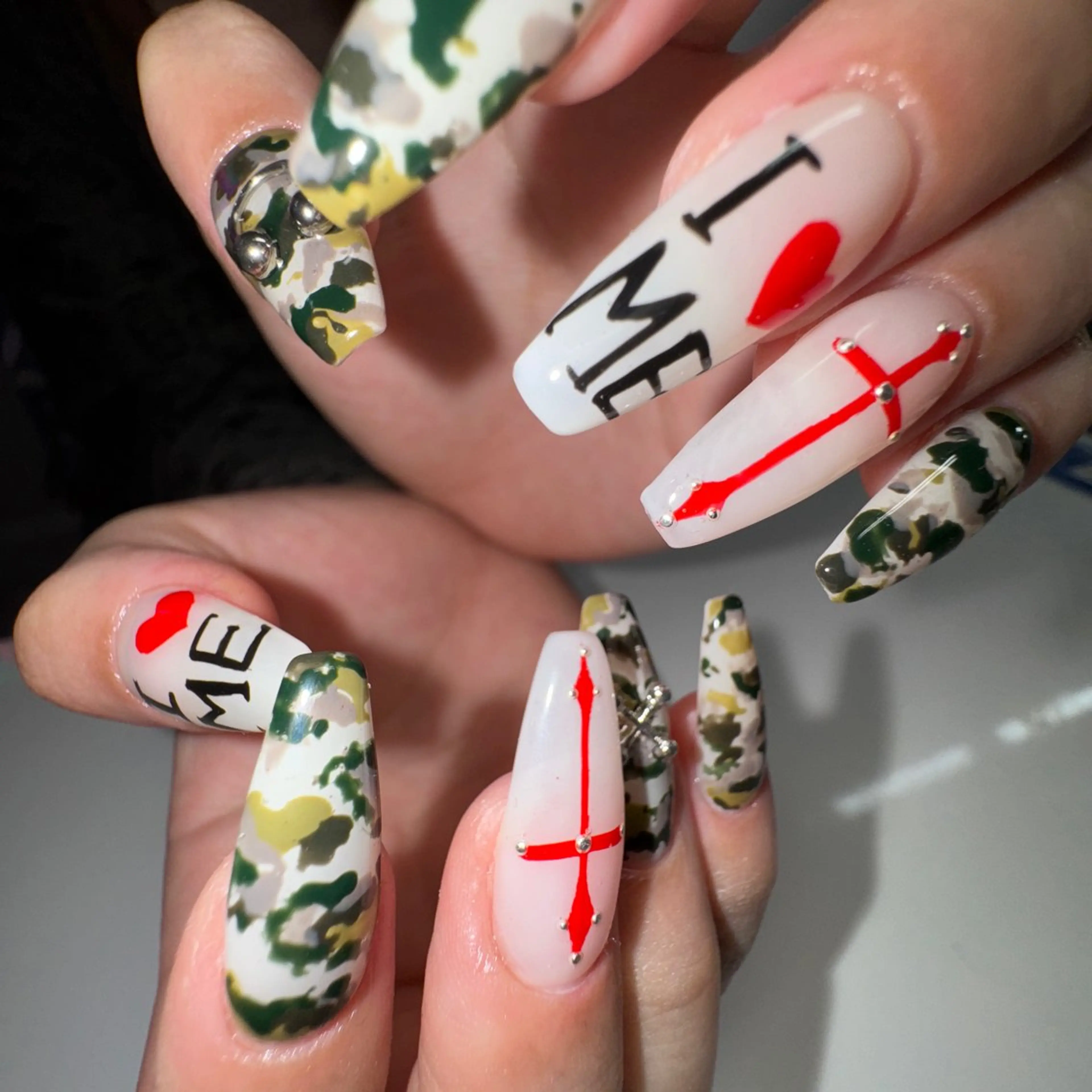 ネイル ハンドネイル WOLTOKYO渋谷 YUURIのネイルデザイン