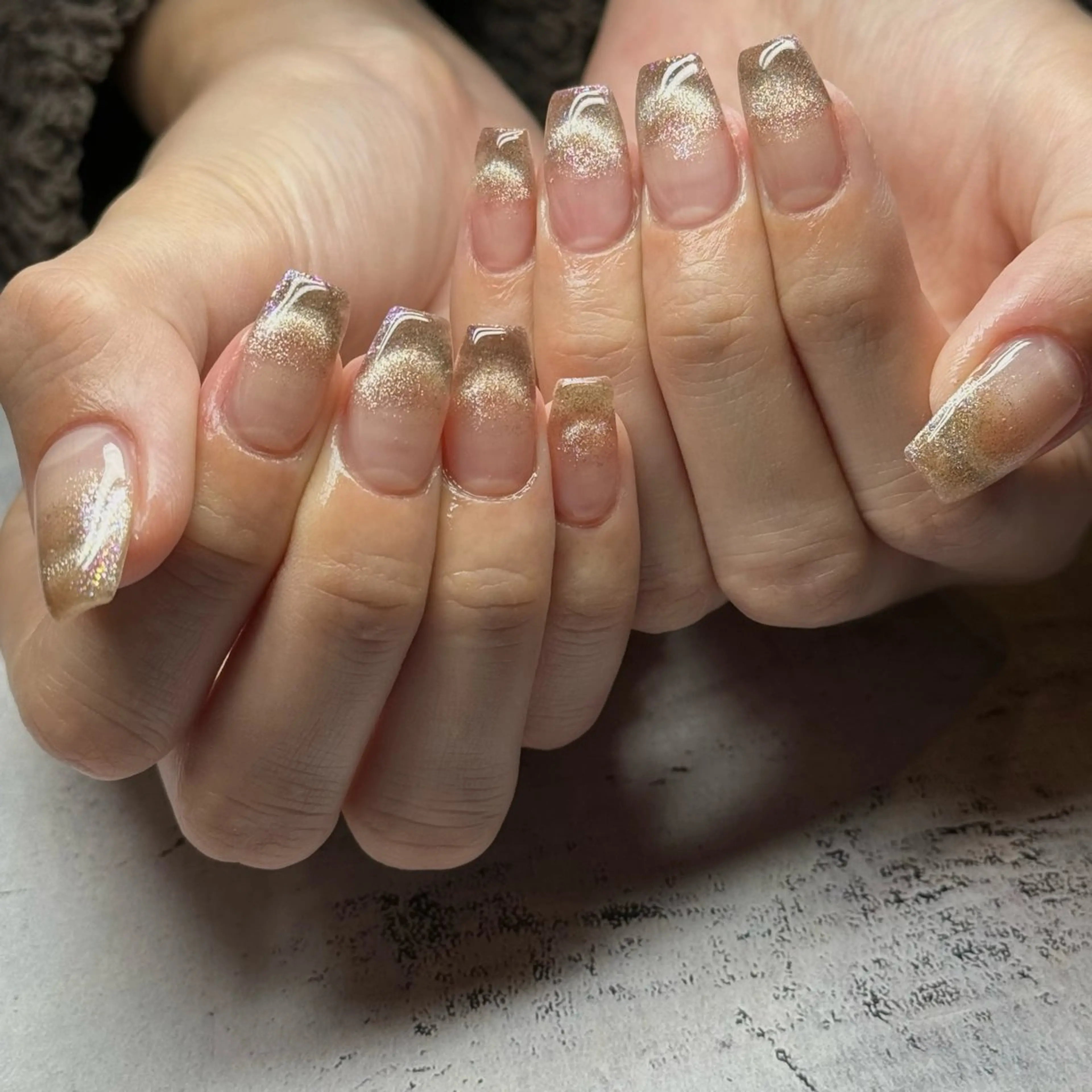 ネイル グラデーション マグネットネイル ハンドネイル 𝐫𝐚𝐢 𝐧𝐚𝐢𝐥のネイルデザイン