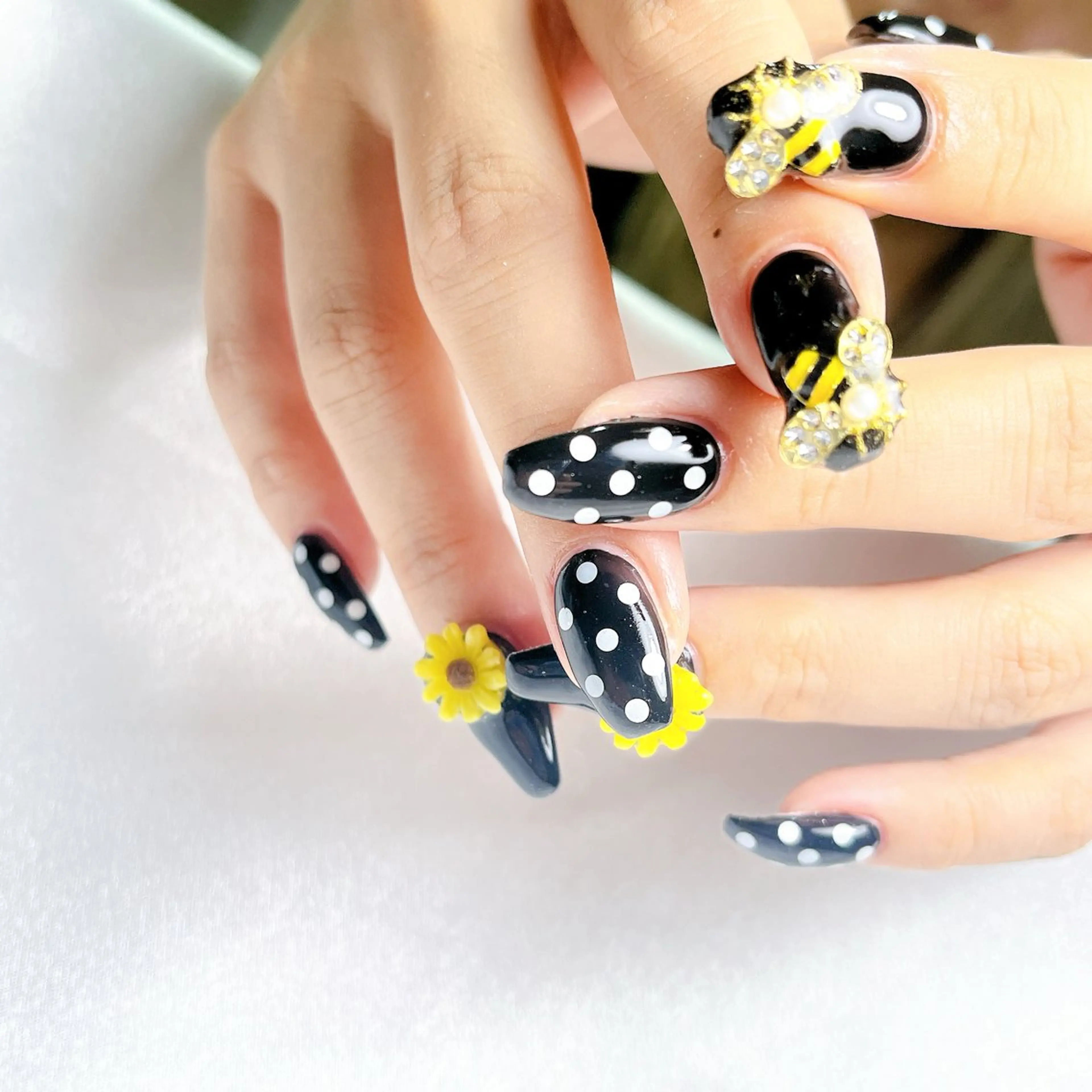 ネイル 持ち込み . JUNのネイルデザイン