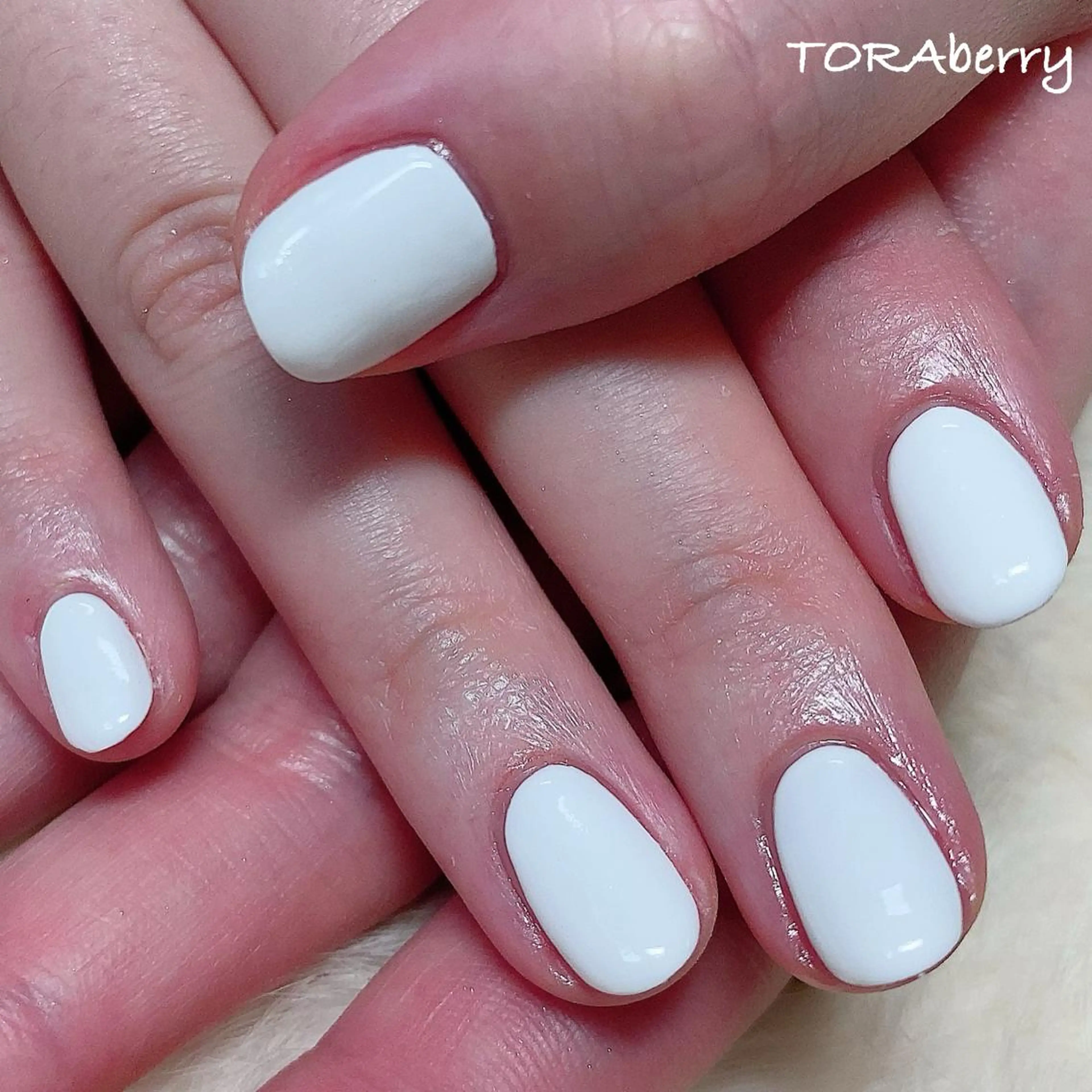 ネイル ワンカラーネイル ハンドネイル ネイリスト なつみのネイルデザイン