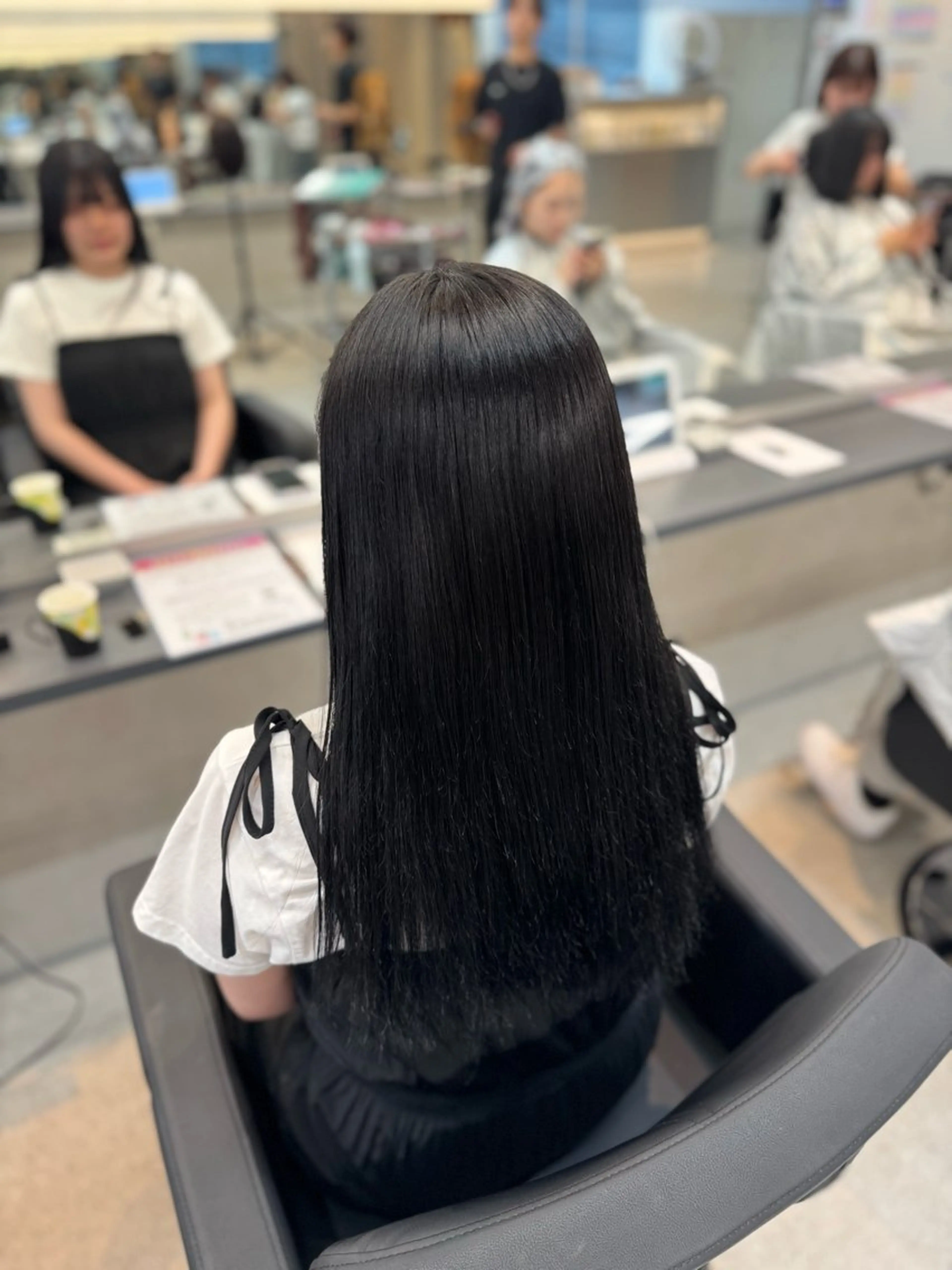 カラー Sakura/ ショート特化のヘアスタイル