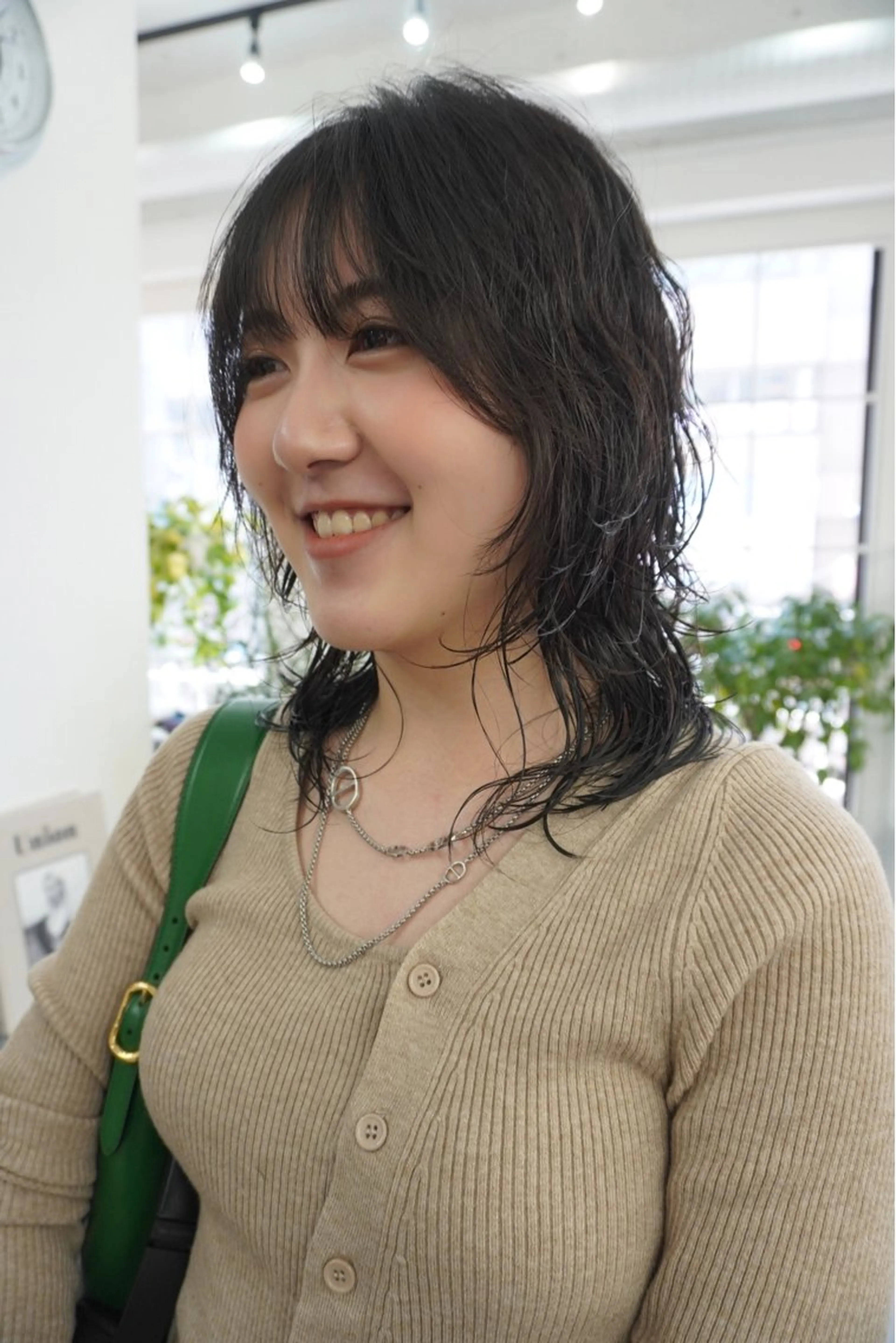 ミディアム カラー パーマ ミディアムパーマ カット ヘアカラー パーマ トリートメント レイヤー／似合わせ TAKUYAのヘアスタイル