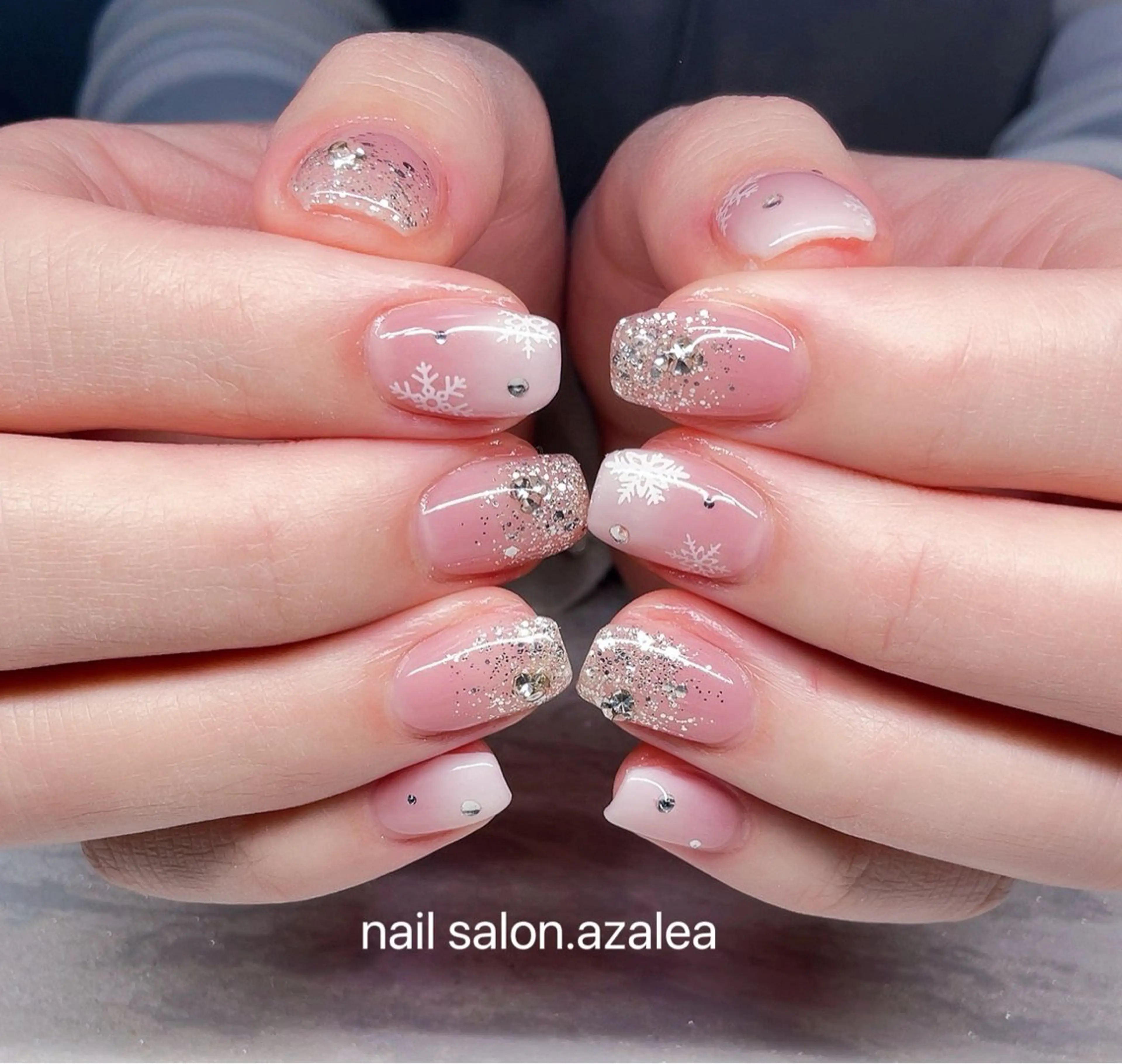 ネイル ハンドネイル R inのネイルデザイン