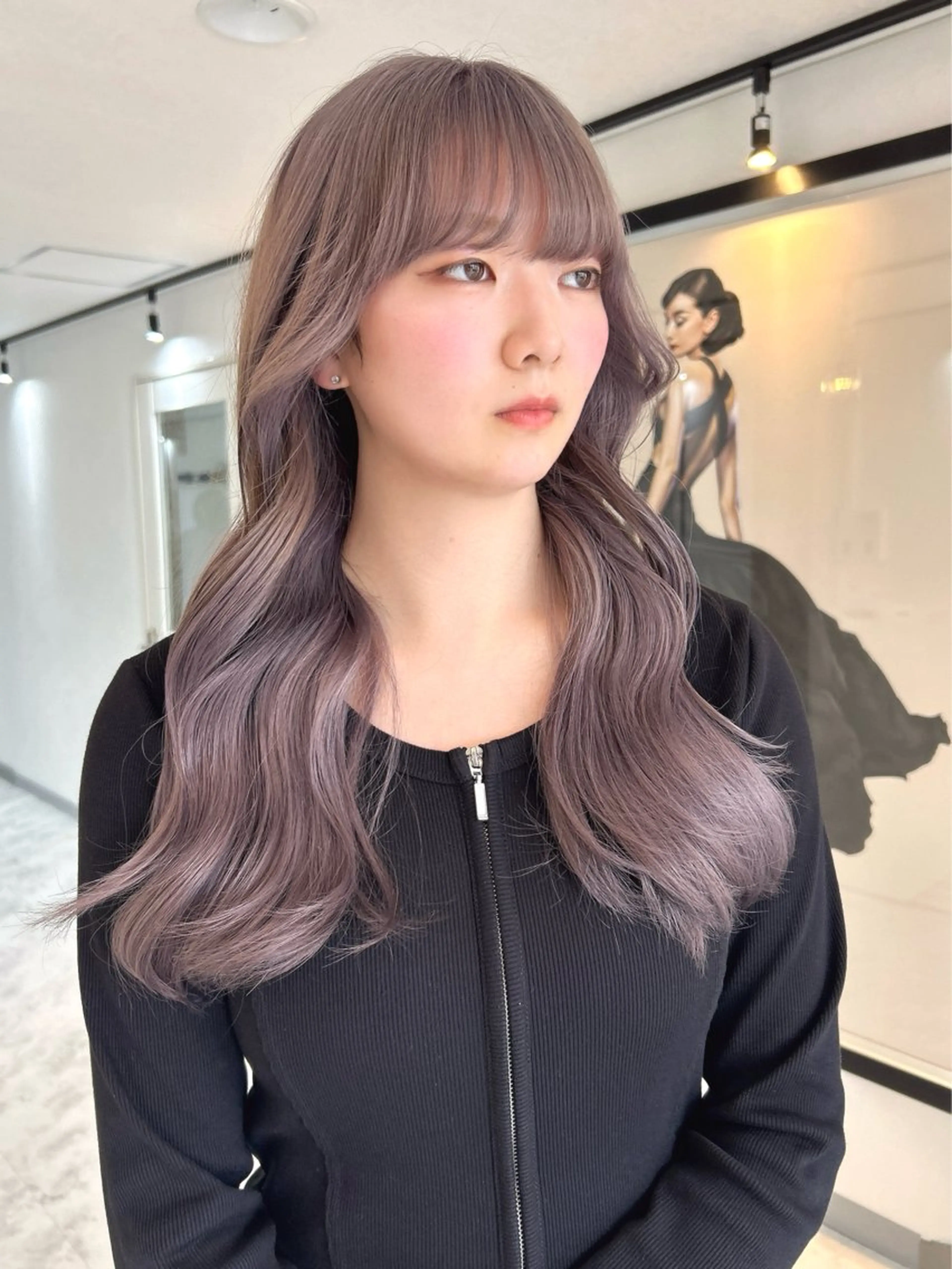 ロング カラー ヘアカラー トリートメント Via  京都烏丸所属・RINA/ハイトーン /レイヤー/髪質改善のヘアスタイル