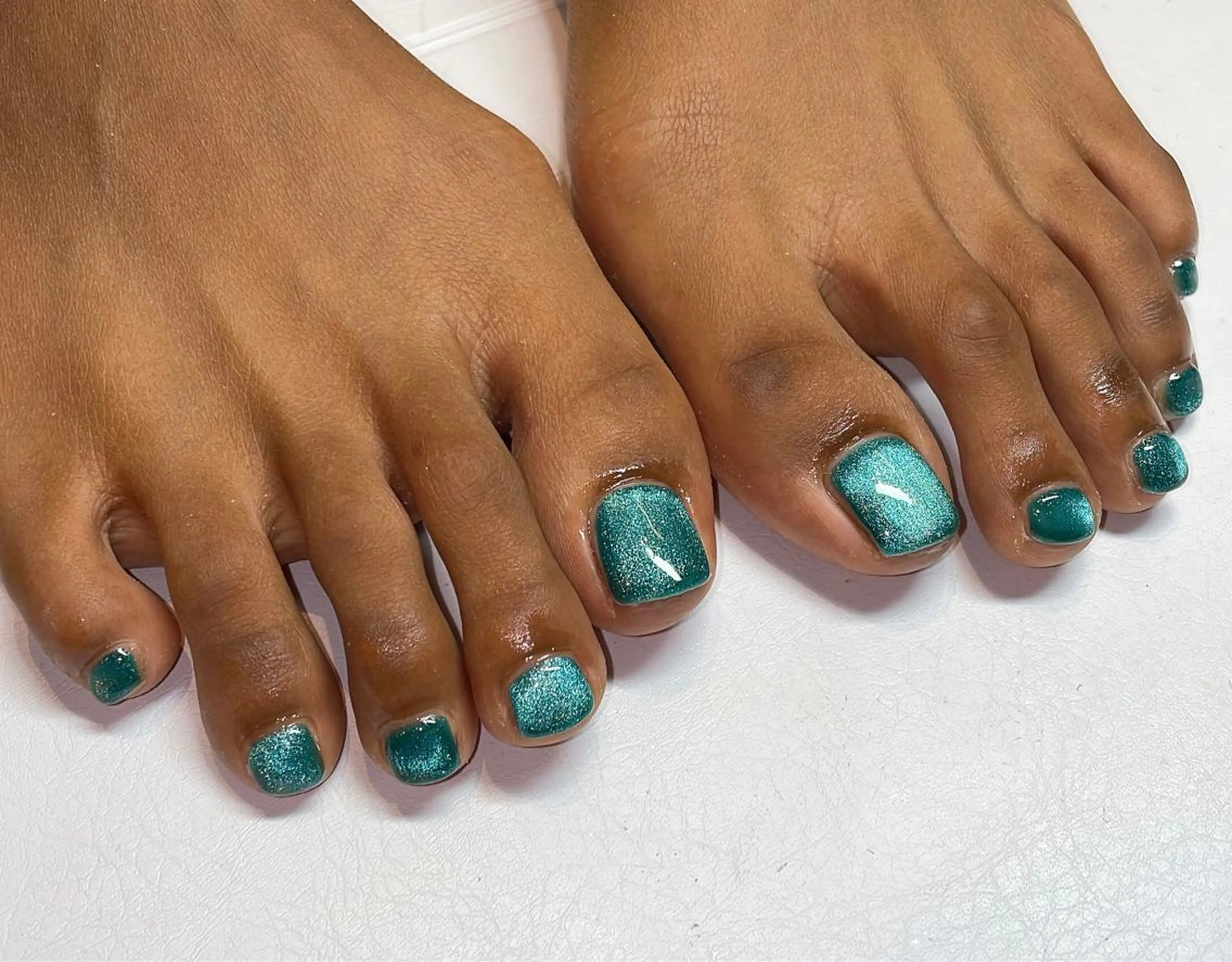 ネイル ハンドネイル VIERU 🌈🎀💖のネイルデザイン