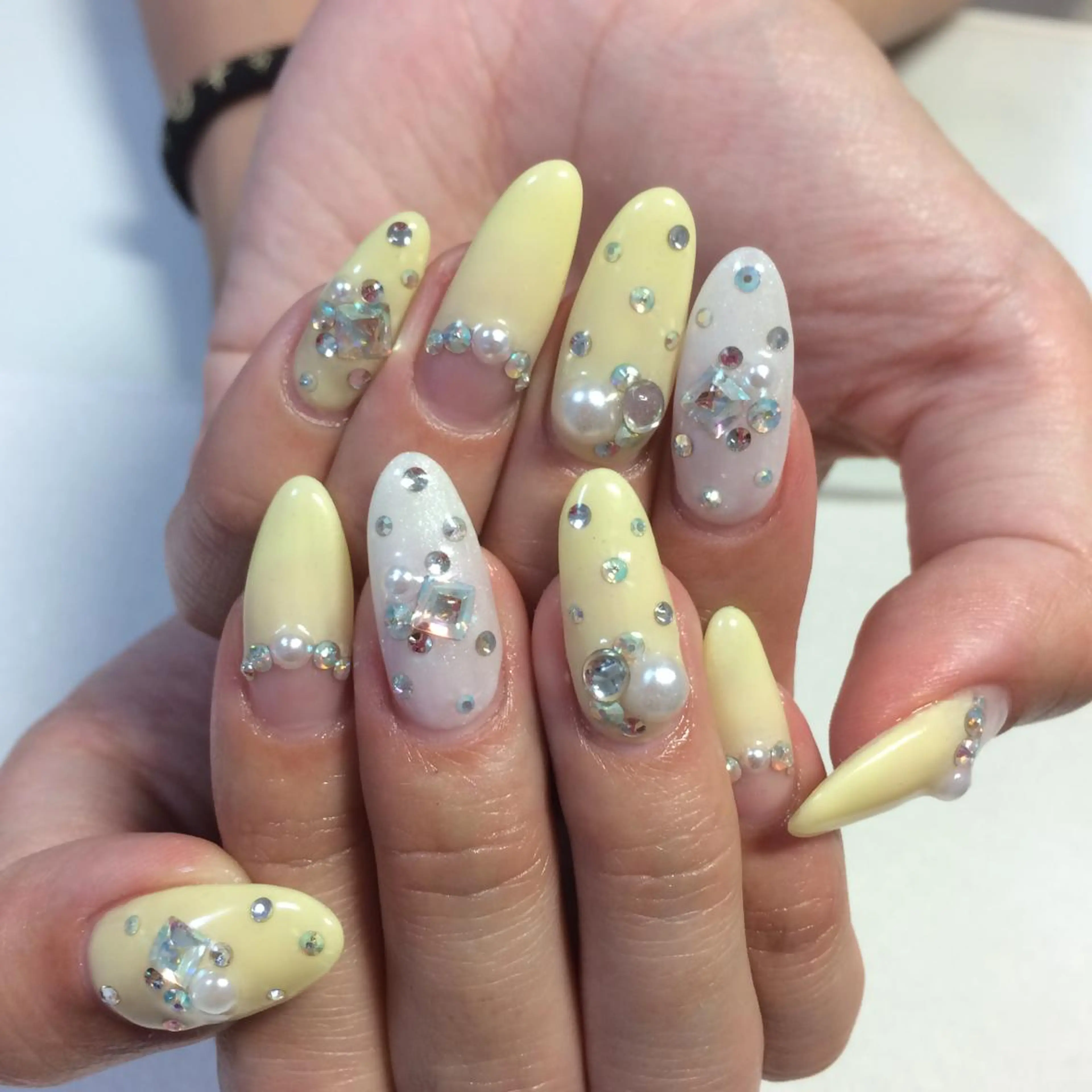 ネイル VIOLUS 関目のネイルデザイン