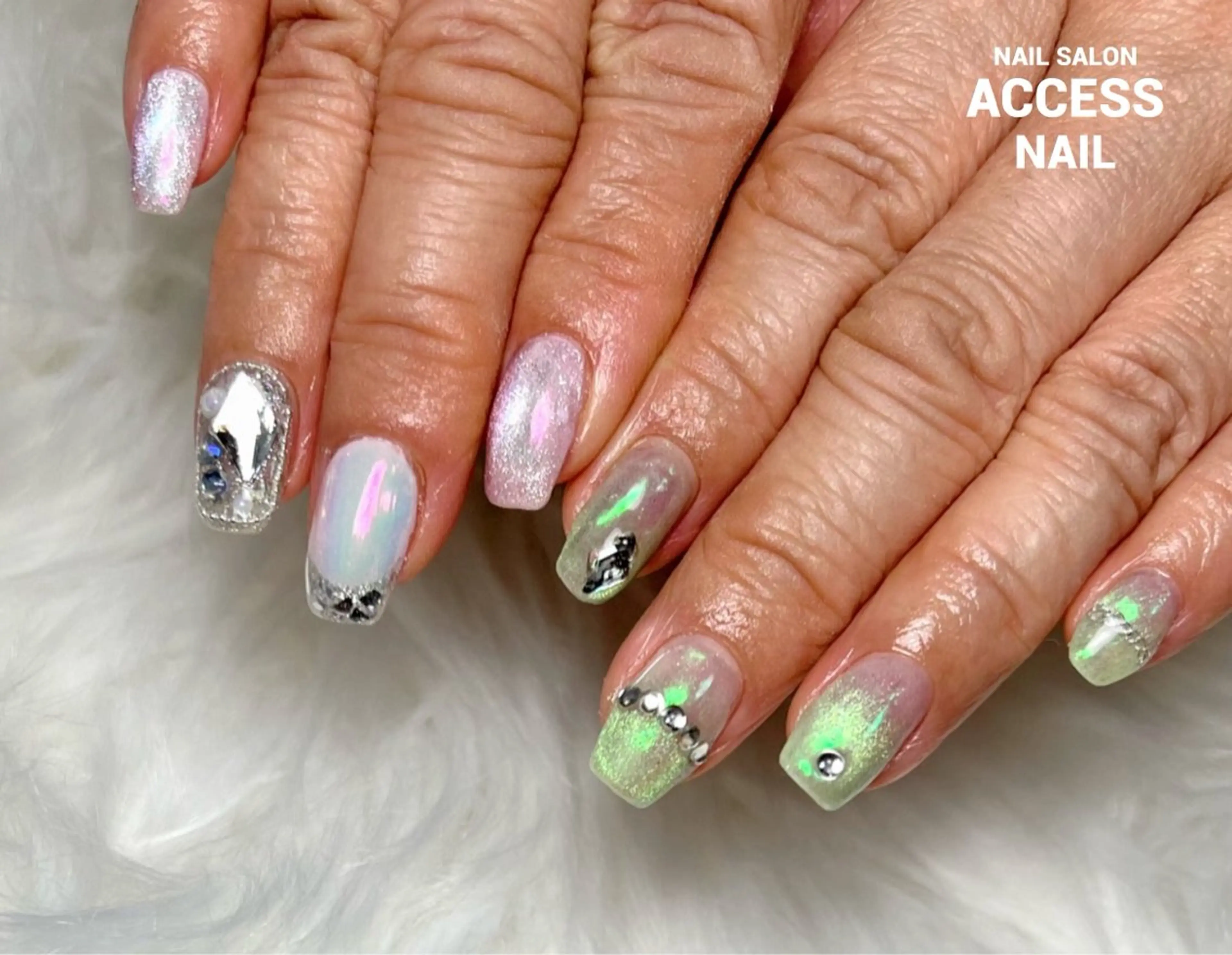 ネイル access nailのネイルデザイン