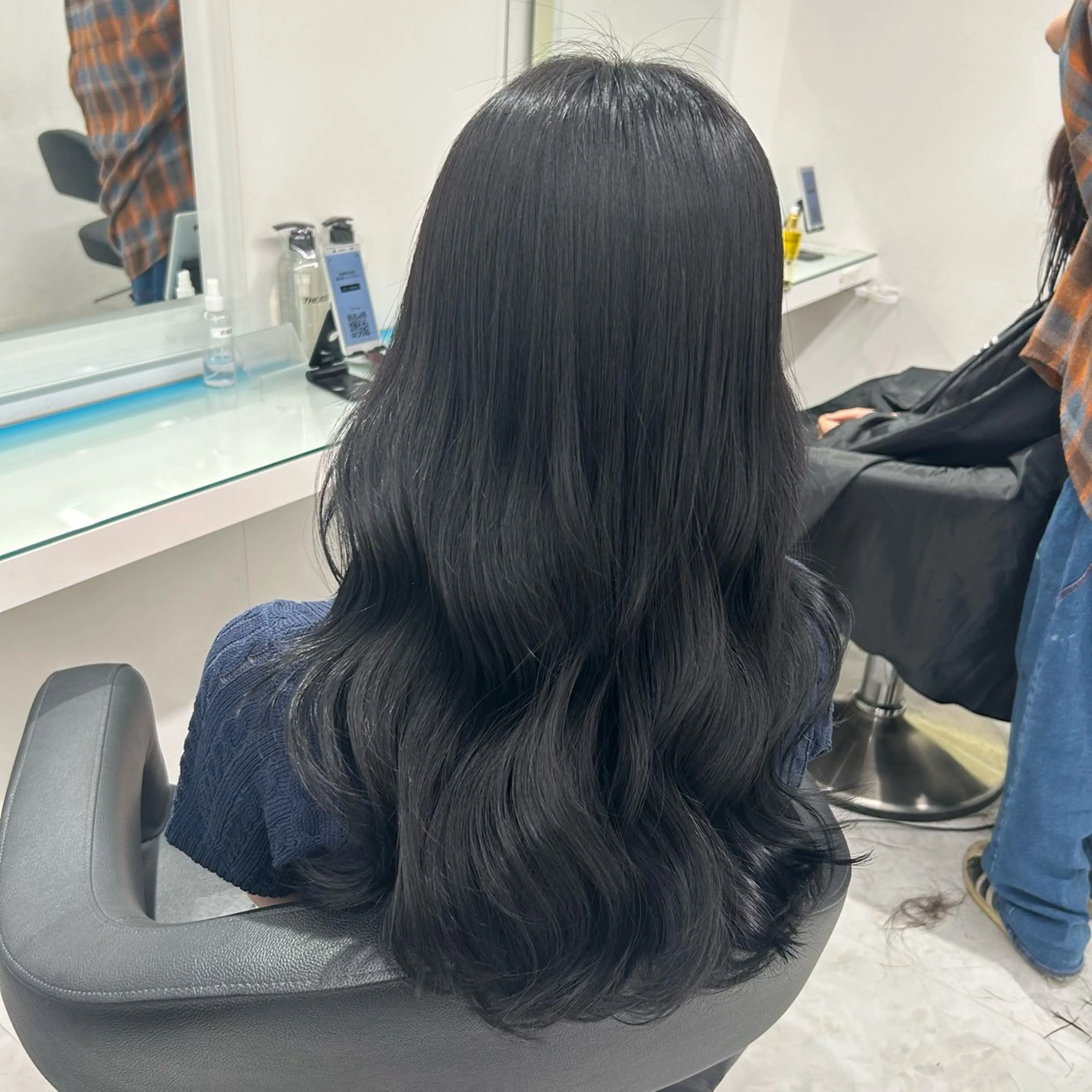 セミロング ヘアカラー 🤍大人っぽ韓国暗髪 🤍Asuka🤍のヘアスタイル