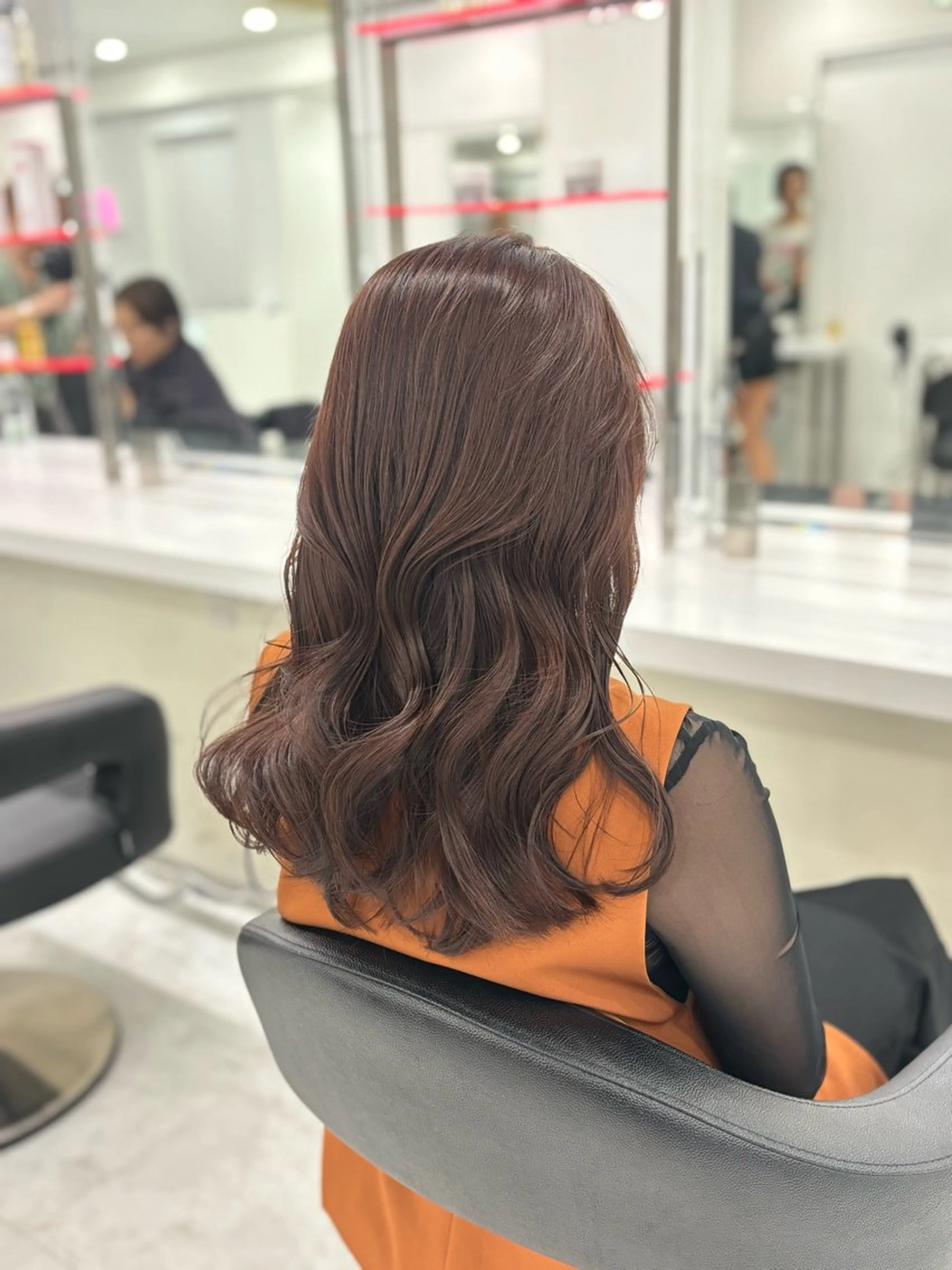 ロング まろっと艶感ブラウン ベージュ🤍まなかのヘアスタイル