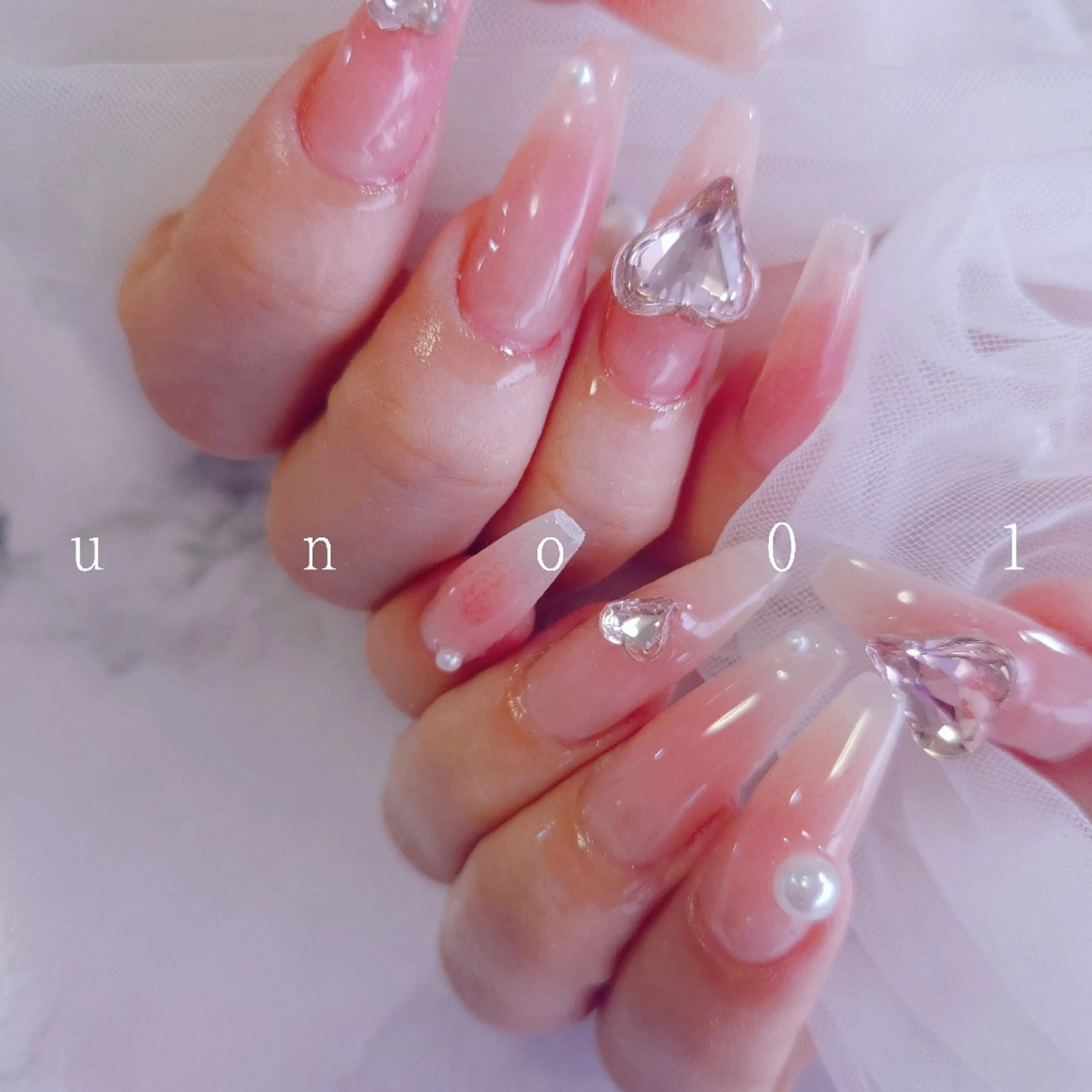 ネイル ハンドネイル 梅田🦄中崎町🩵 u n o 0 1のネイルデザイン