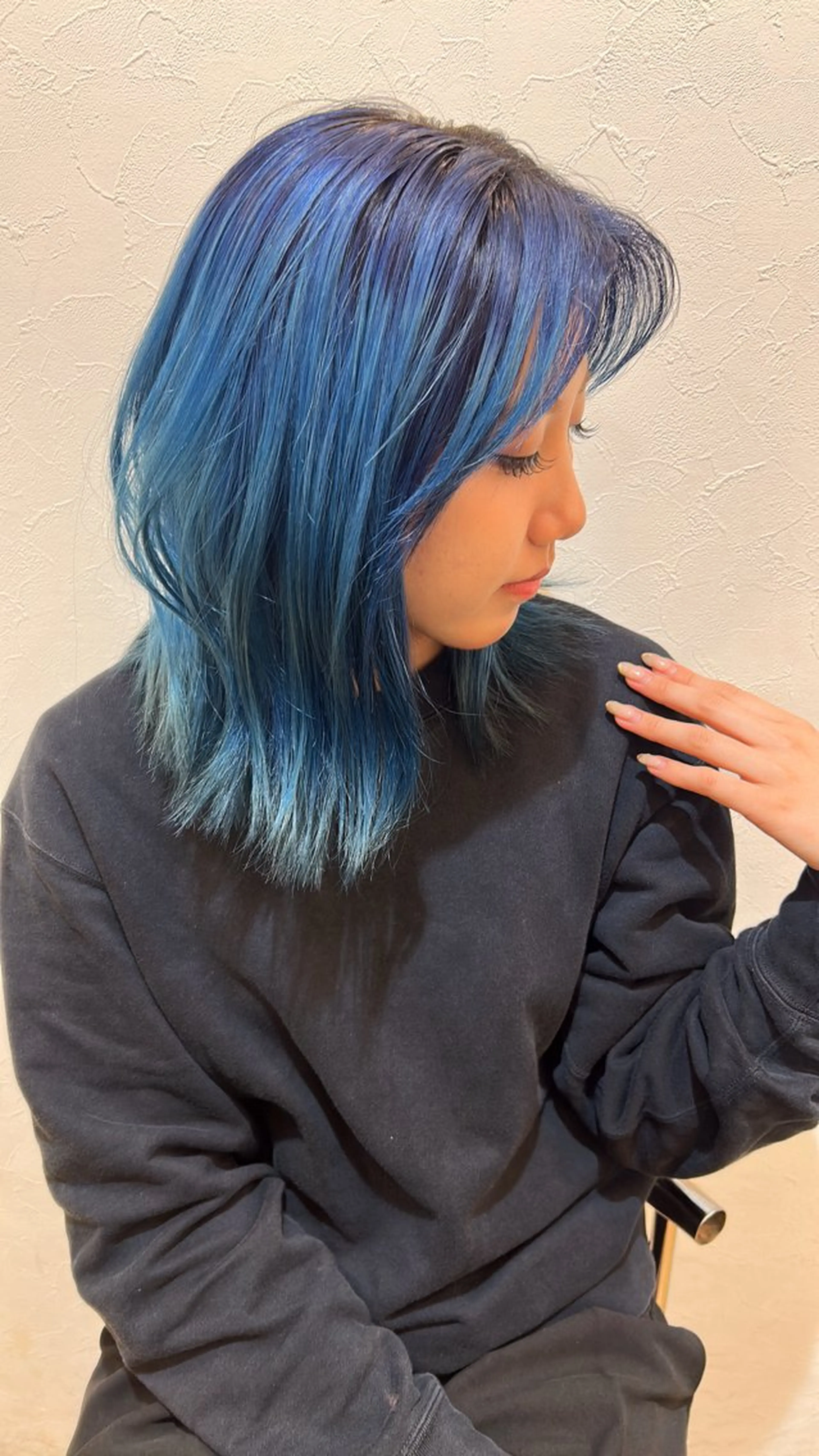 セミロング カラー ハイトーン特化⭐️ 飯田大樹のヘアスタイル