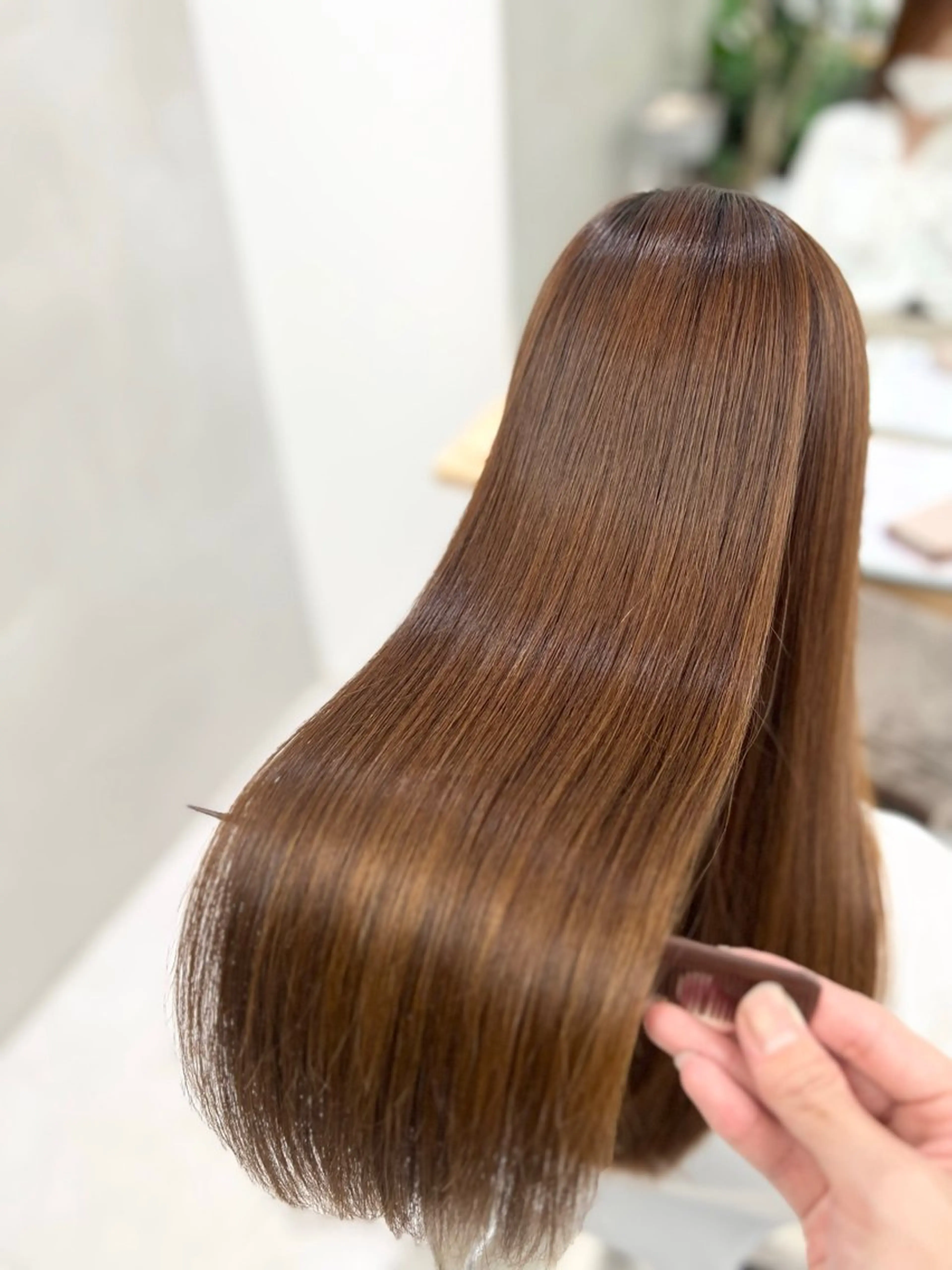 【気になるうねり解消📗】縮毛矯正＋カットの写真