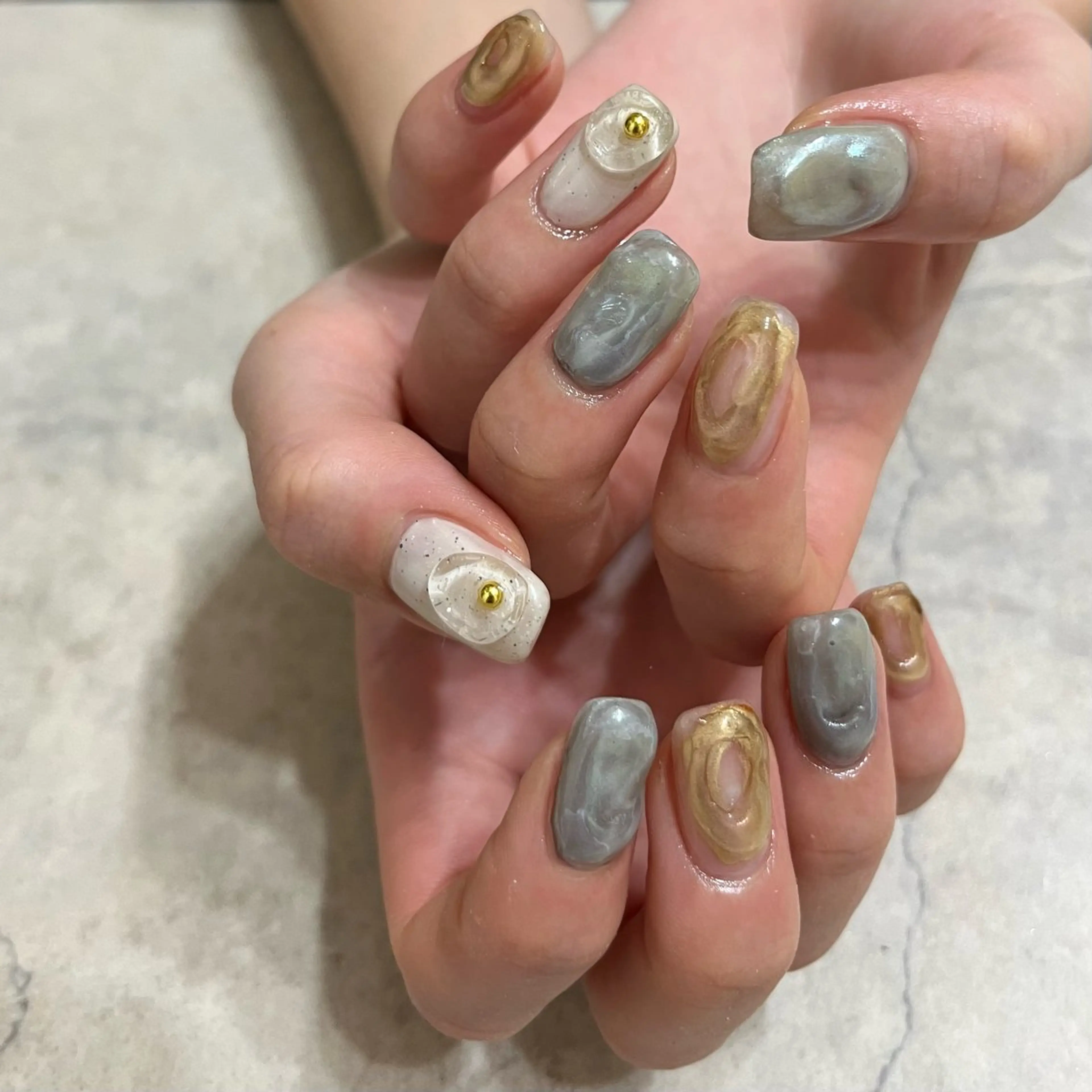 ネイル グリーン ハンドネイル vegh. nail/阿波座のネイルデザイン