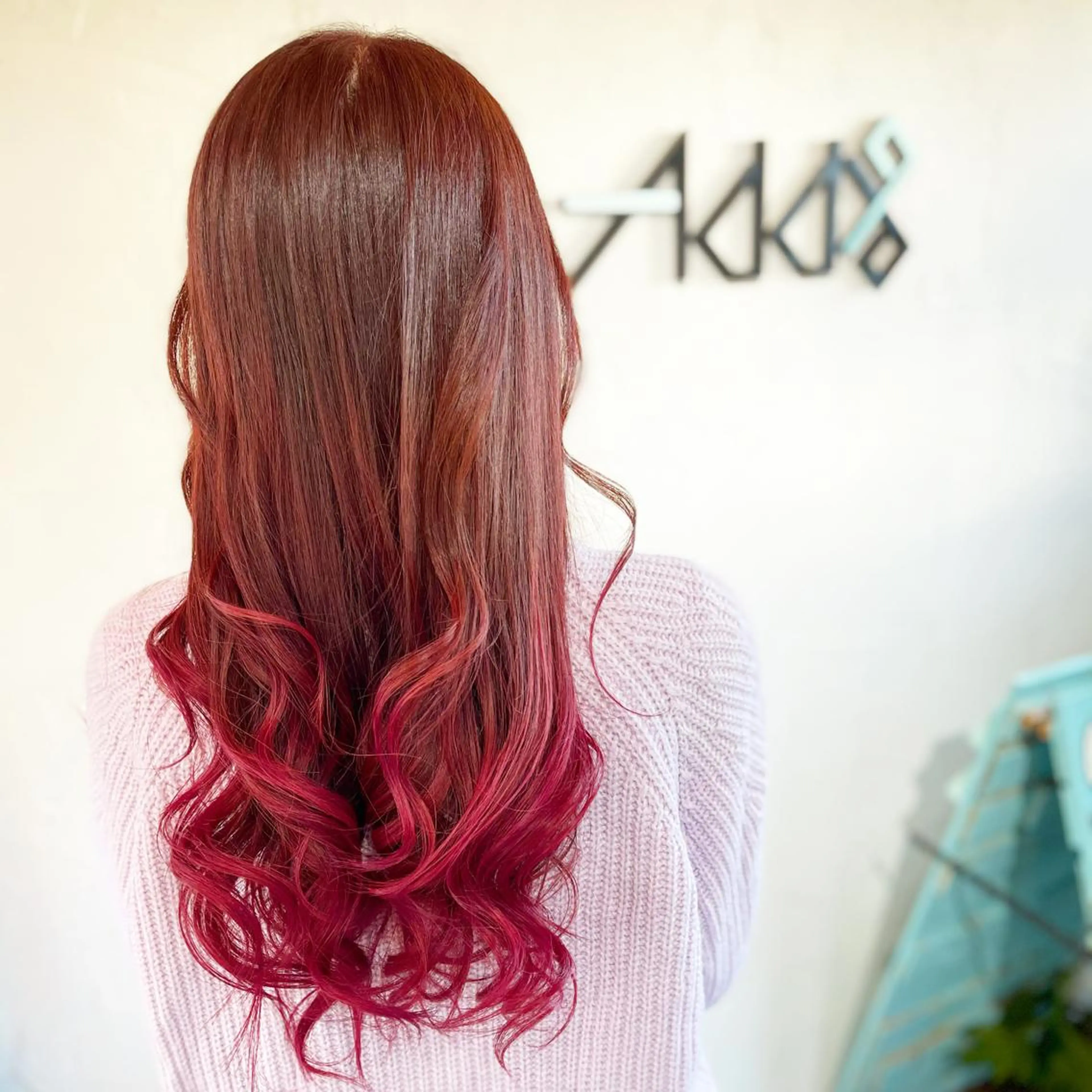 ロング カラー パーマ ヘアアレンジ インナーカラー 韓国風ヘア レイヤーカット トリートメント 酸熱トリートメント ヘアカラー トリートメント Add9 柳田健登のヘアスタイル