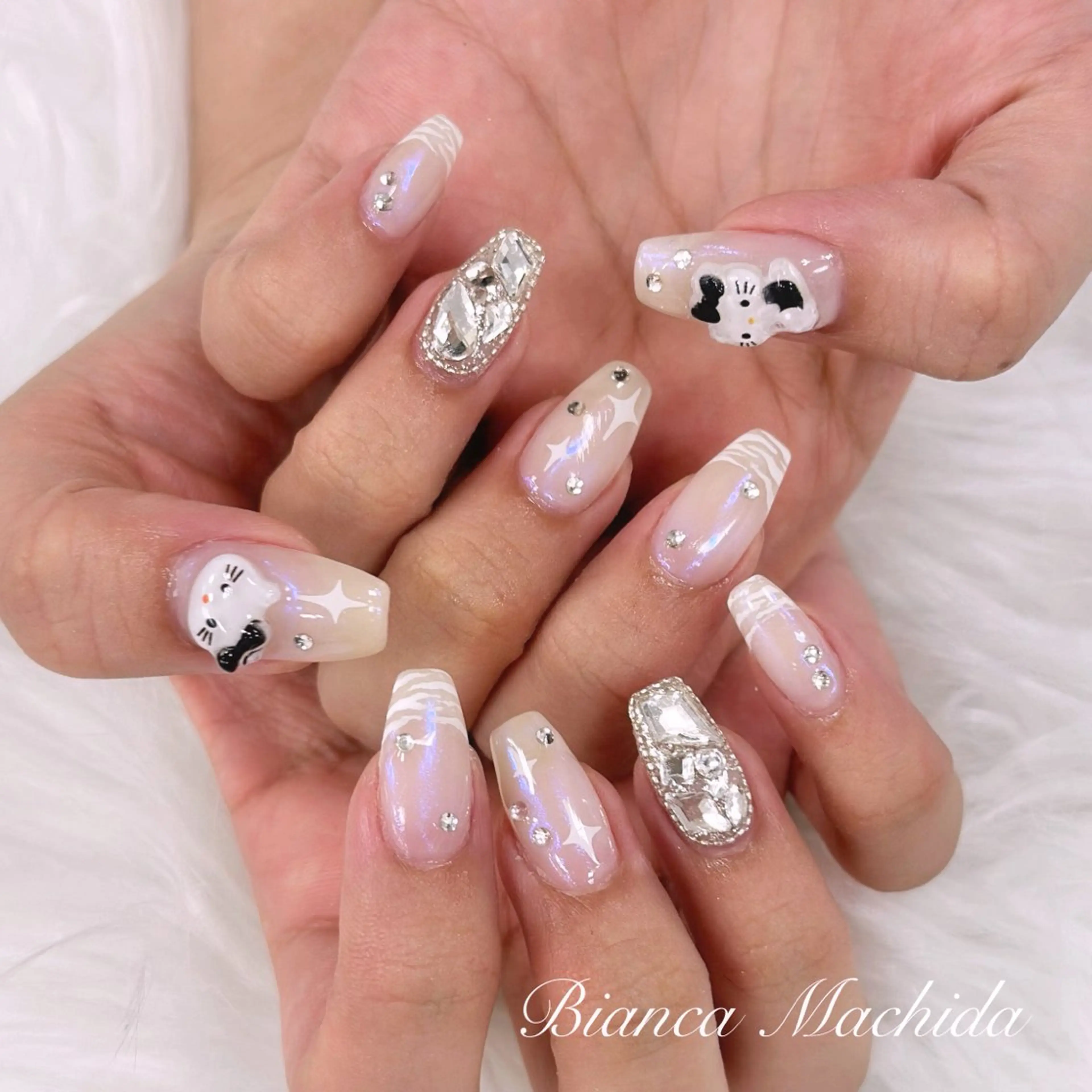 ネイル ハンドネイル Bianca👼🏻 OIKAWAのネイルデザイン