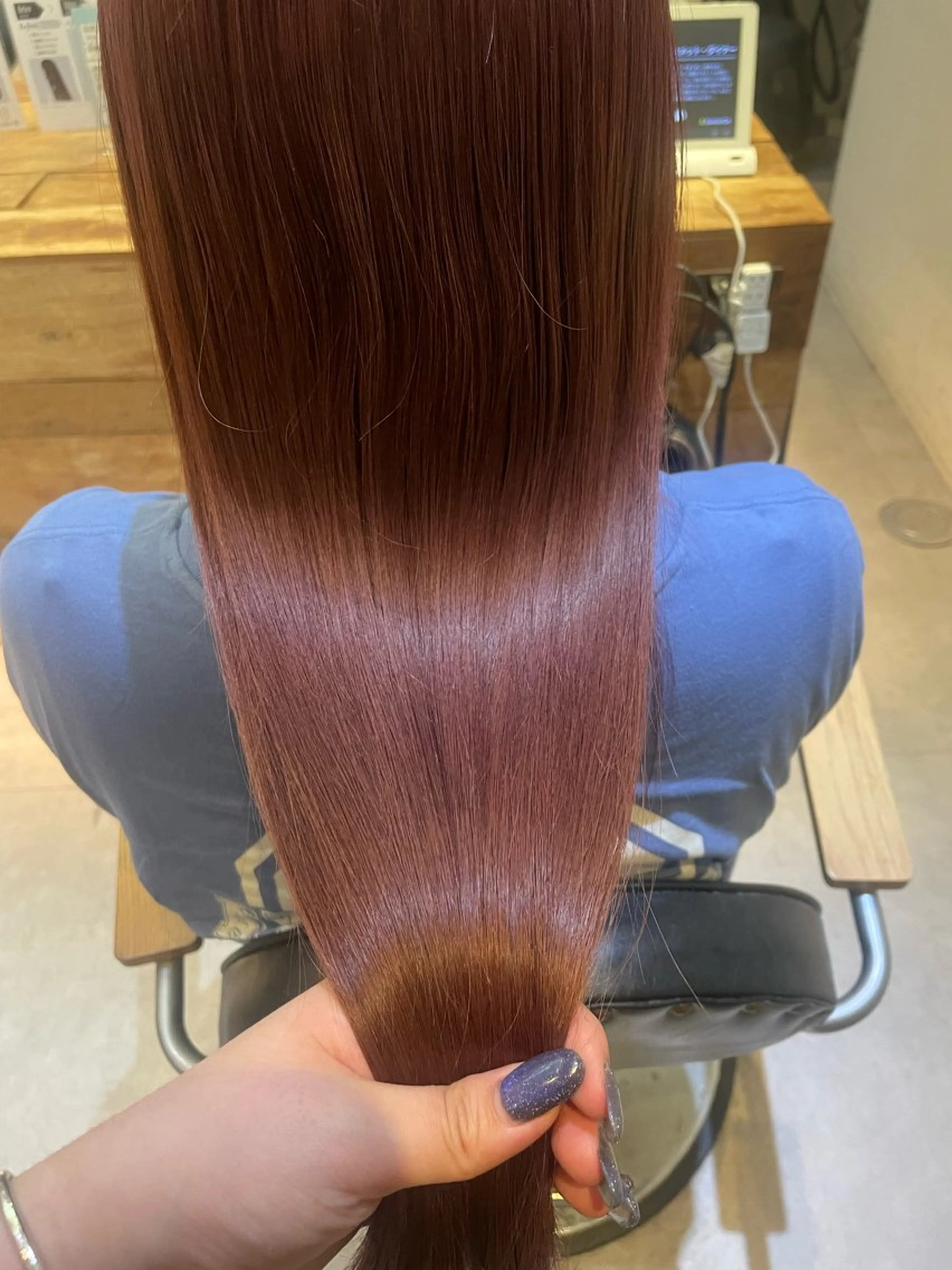 セミロング カラー Hika.ハイトーン 髪質改善🩵ᩚ🫧のヘアスタイル