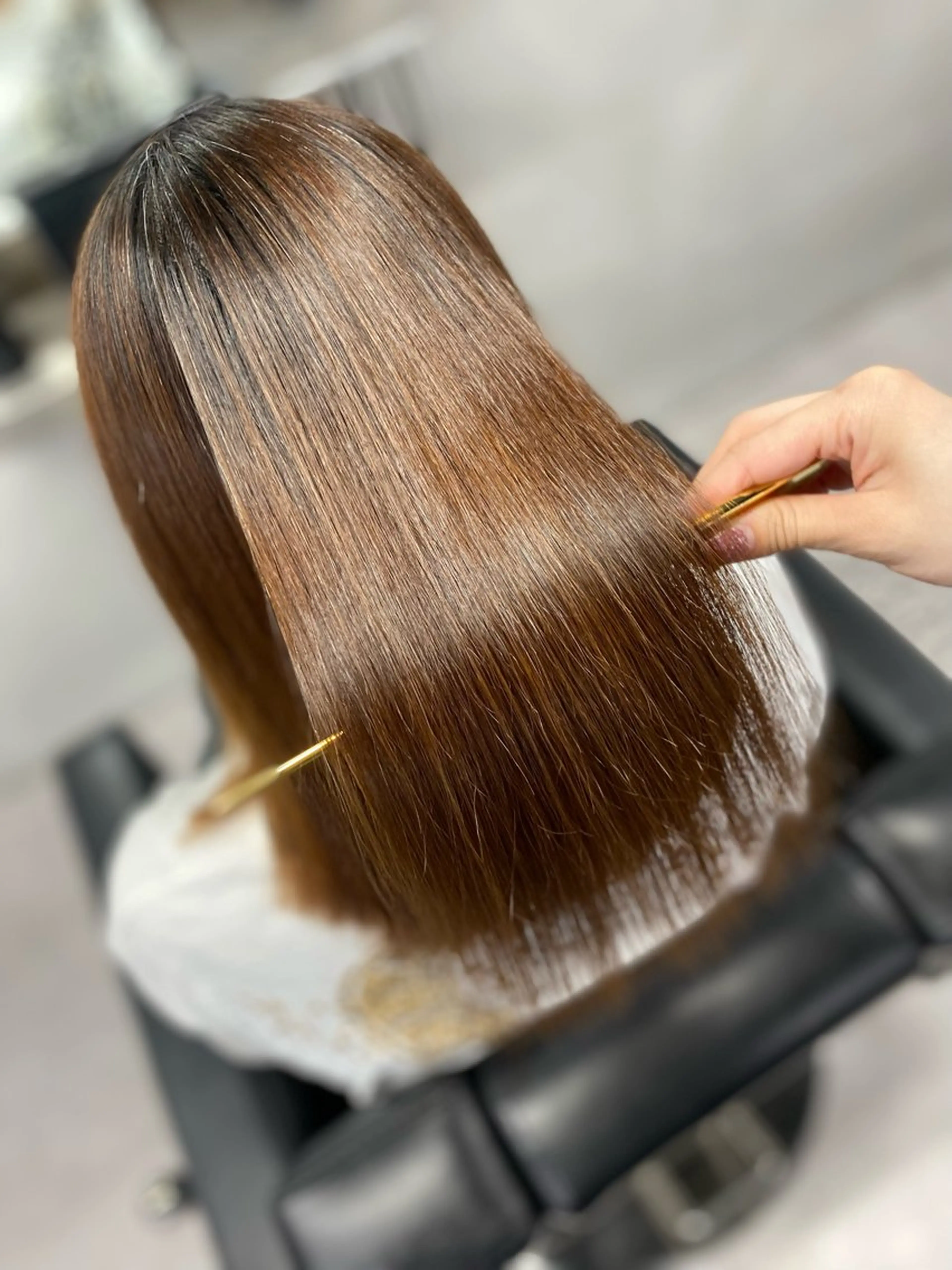 ミディアム カット 縮毛矯正 トリートメント 艶髪/縮毛矯正 🫧辻野海羽のヘアスタイル