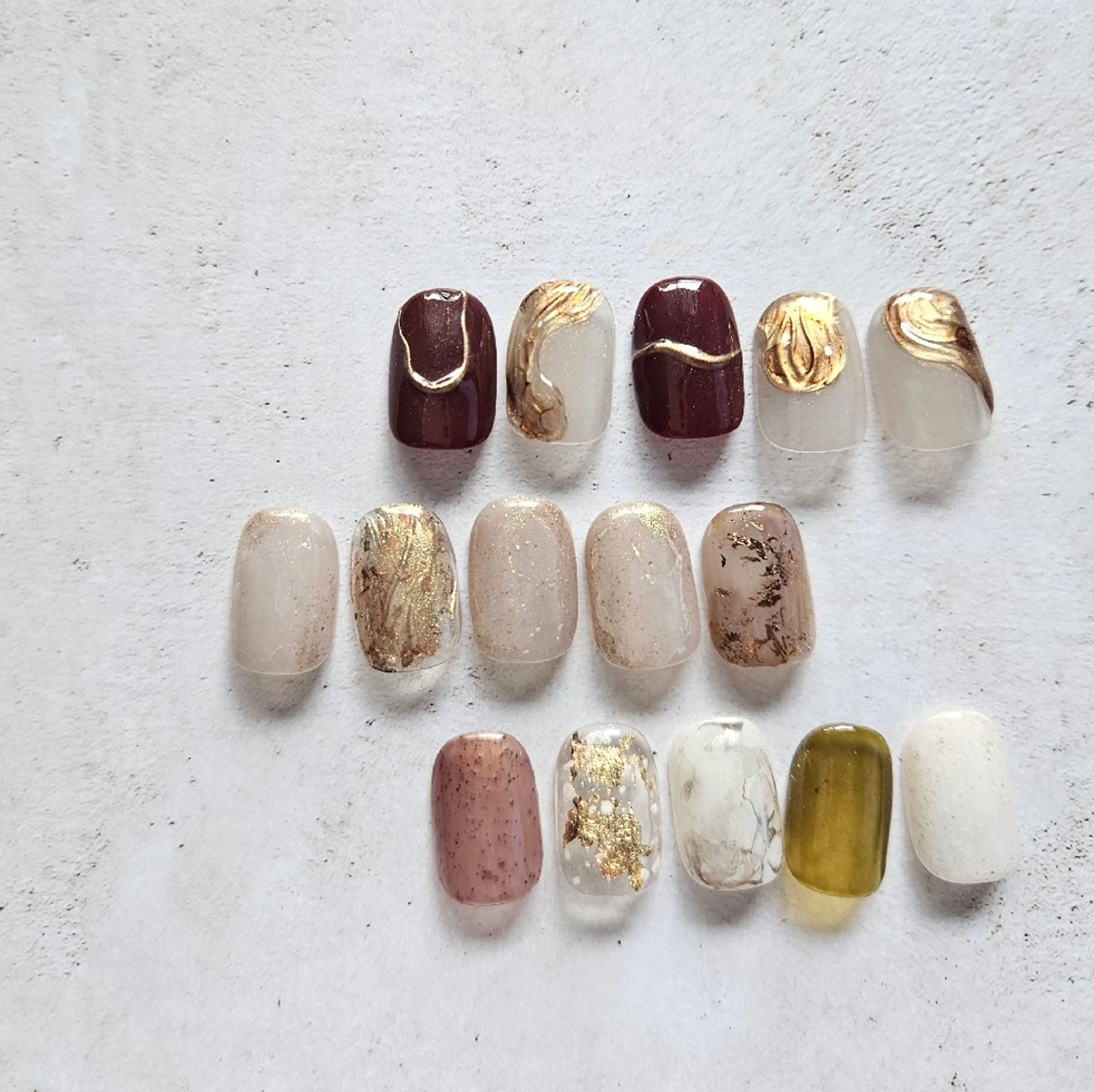 ネイル キラキラネイル ミラーネイル シンプルネイル ハンドネイル Nailsalon manoのネイルデザイン