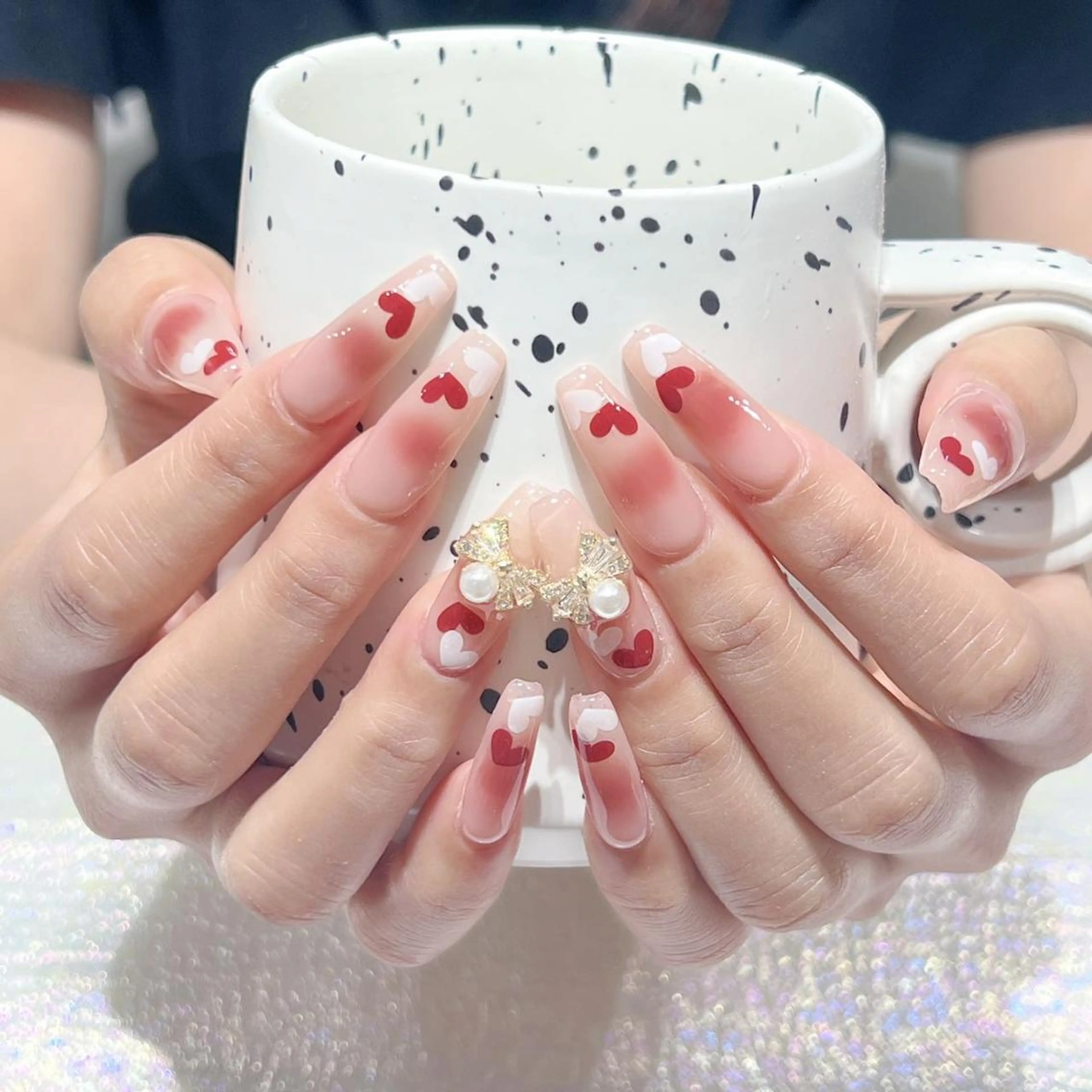 ネイル アートネイル 長さ出し ネイルチップ Queens PUPUのネイルデザイン