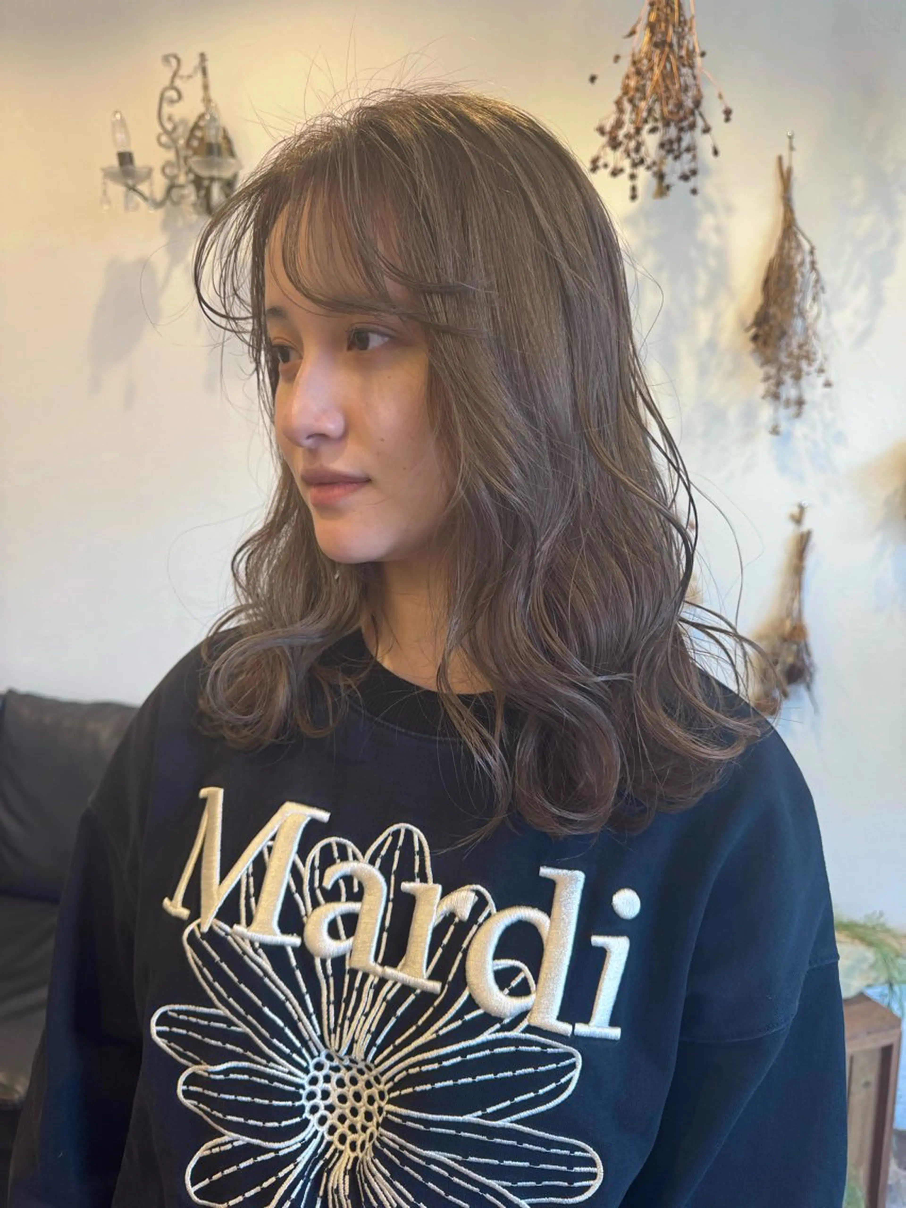 ミディアム カラー ベージュカラー 透明感カラー ヘアカラー m ā l o.🌷 サカモトマイコのヘアスタイル