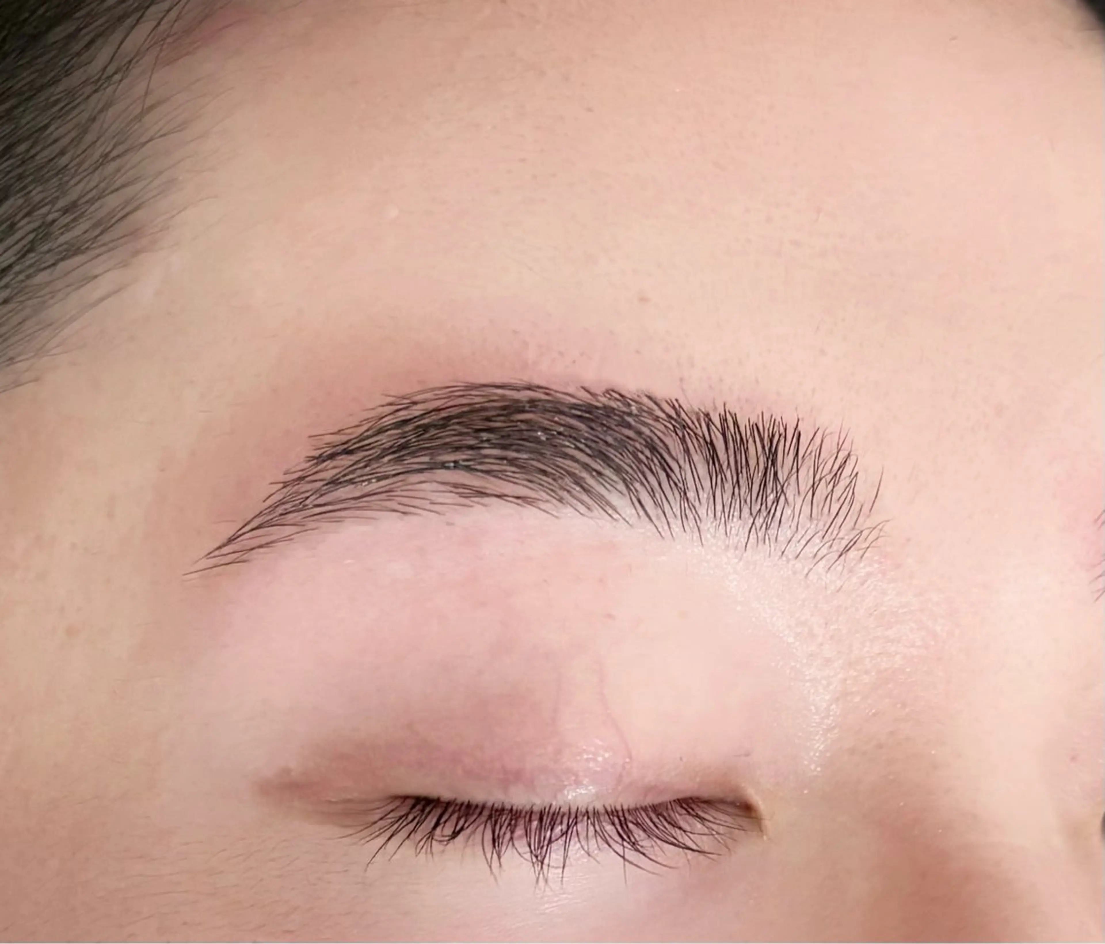 メンズ アイブロウ メンズアイブロウ ワックス脱毛 眉カット LUNELLA☾ ໋ SANKAのマツエク・マツパデザイン