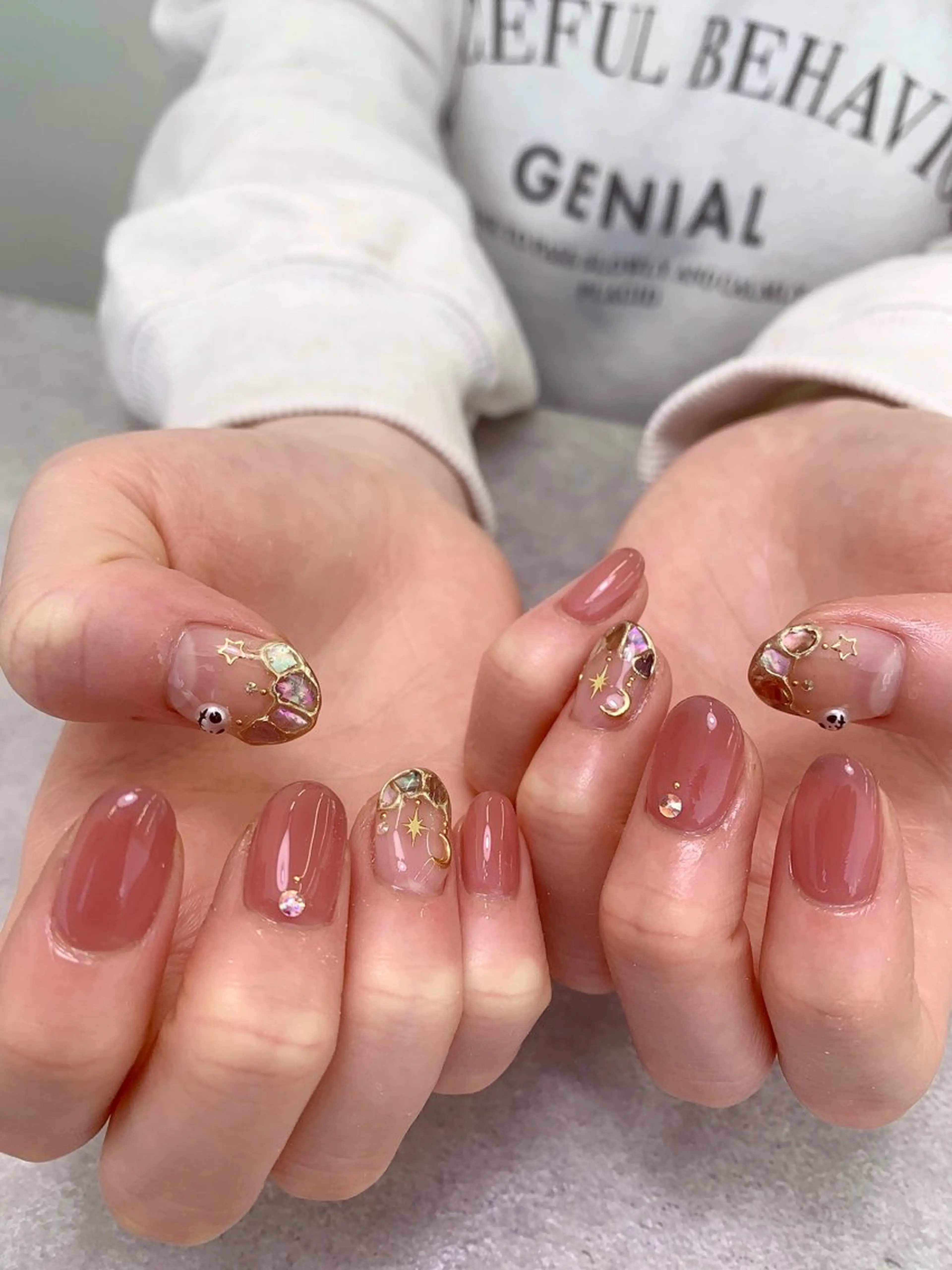 ネイル ハンドネイル Sari ✳︎のネイルデザイン