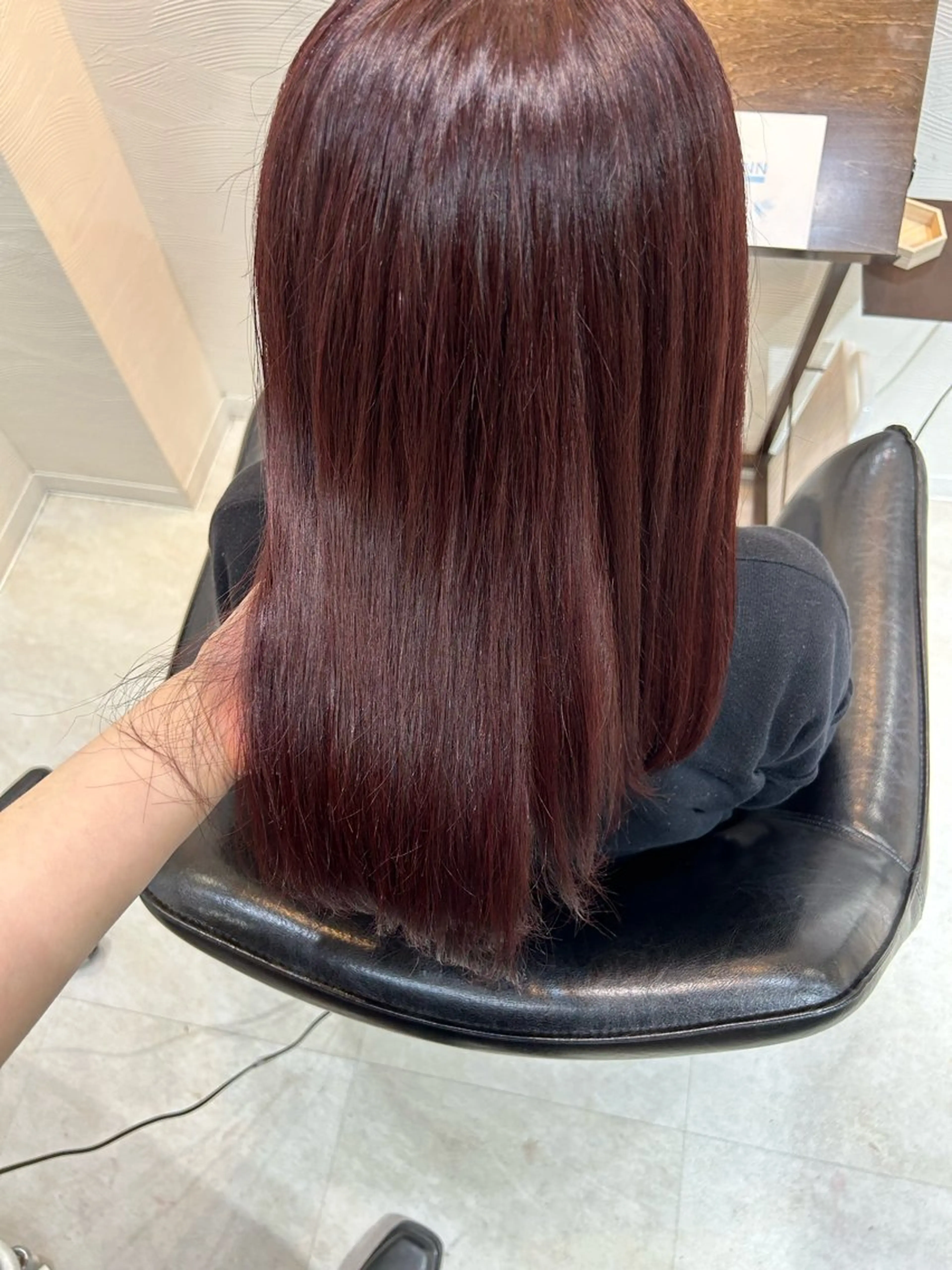 ミディアム カラー カット ヘアカラー トリートメント 🤍透明感/韓国風 🤍サクラギヒトミのヘアスタイル