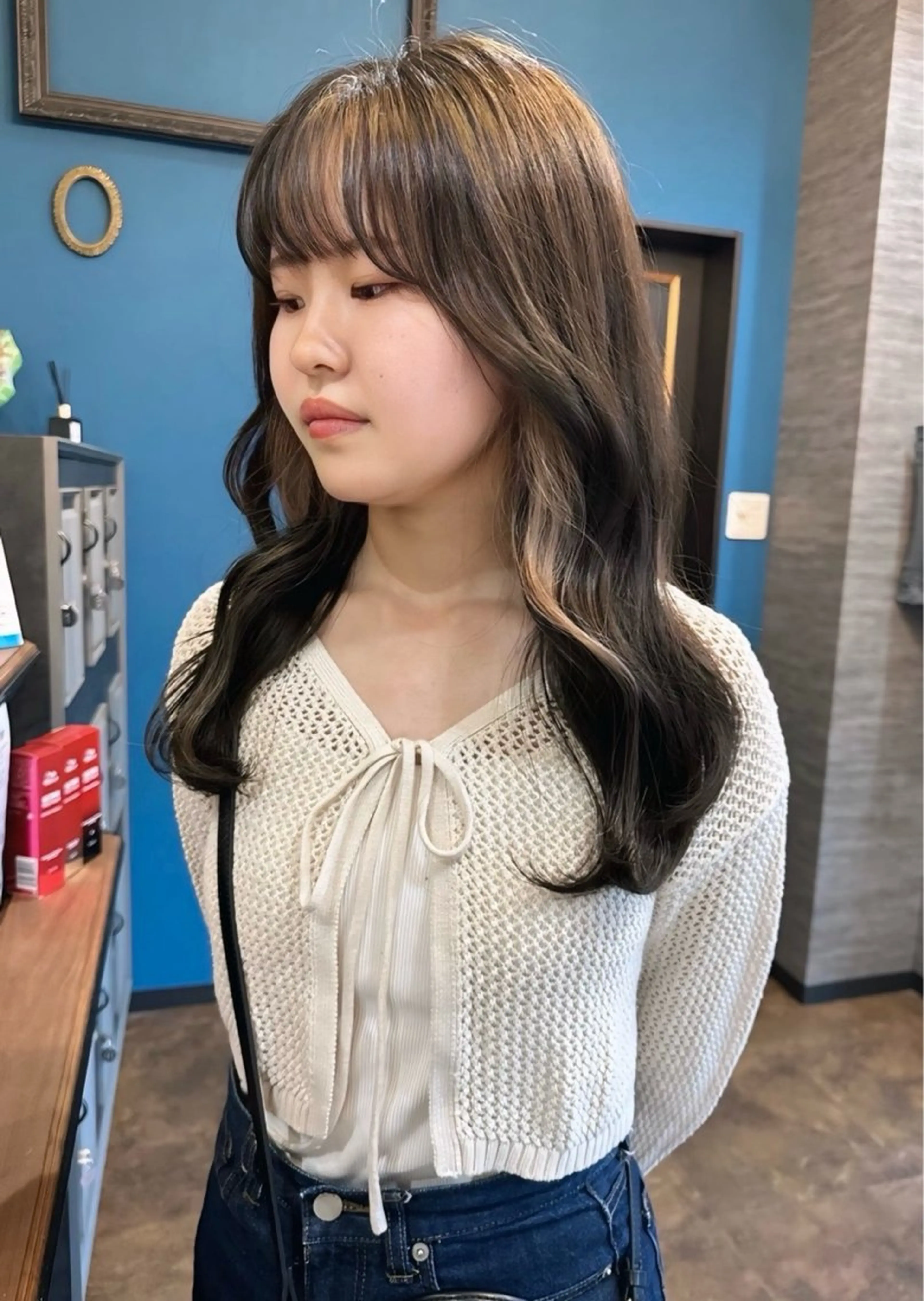 セミロング 𝑭𝒖𝒌𝒂🩶 モテ髪×透明感カラーのヘアスタイル