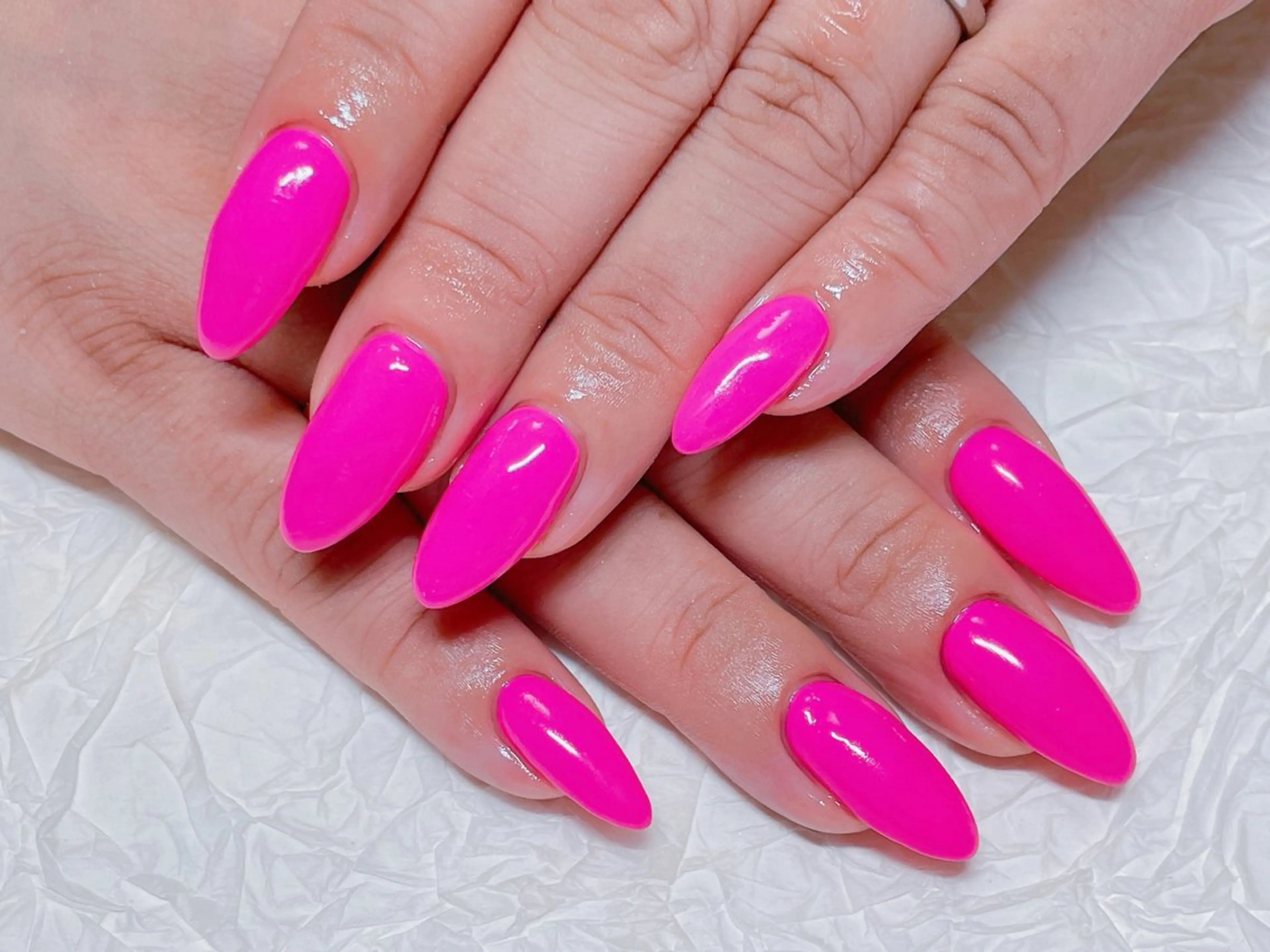 ネイル ガーリー ハンドネイル ハンドケア ゆ か_Nails💫のネイルデザイン