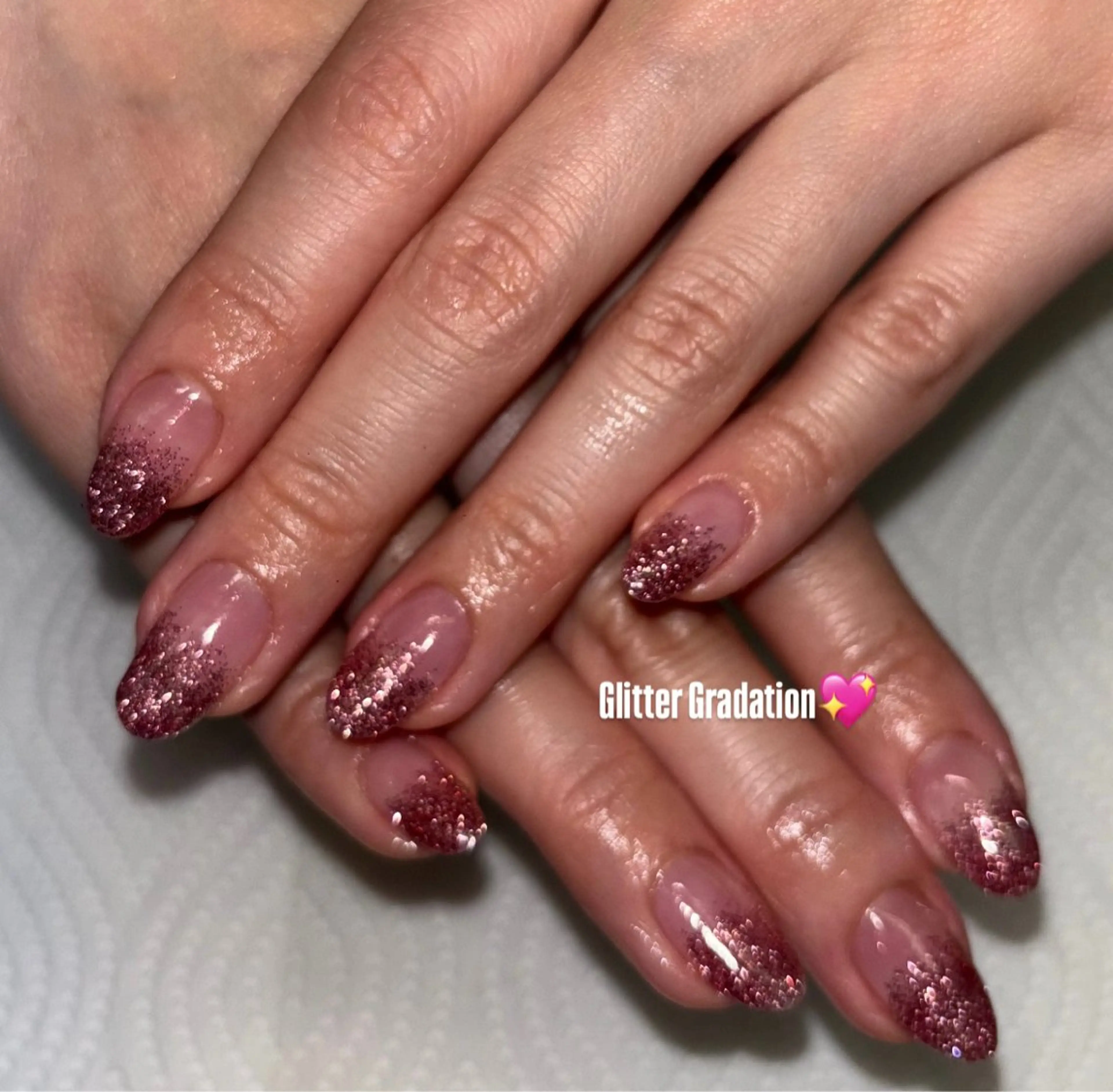 ネイル ラメ(グリッター) 森 彩音のネイルデザイン