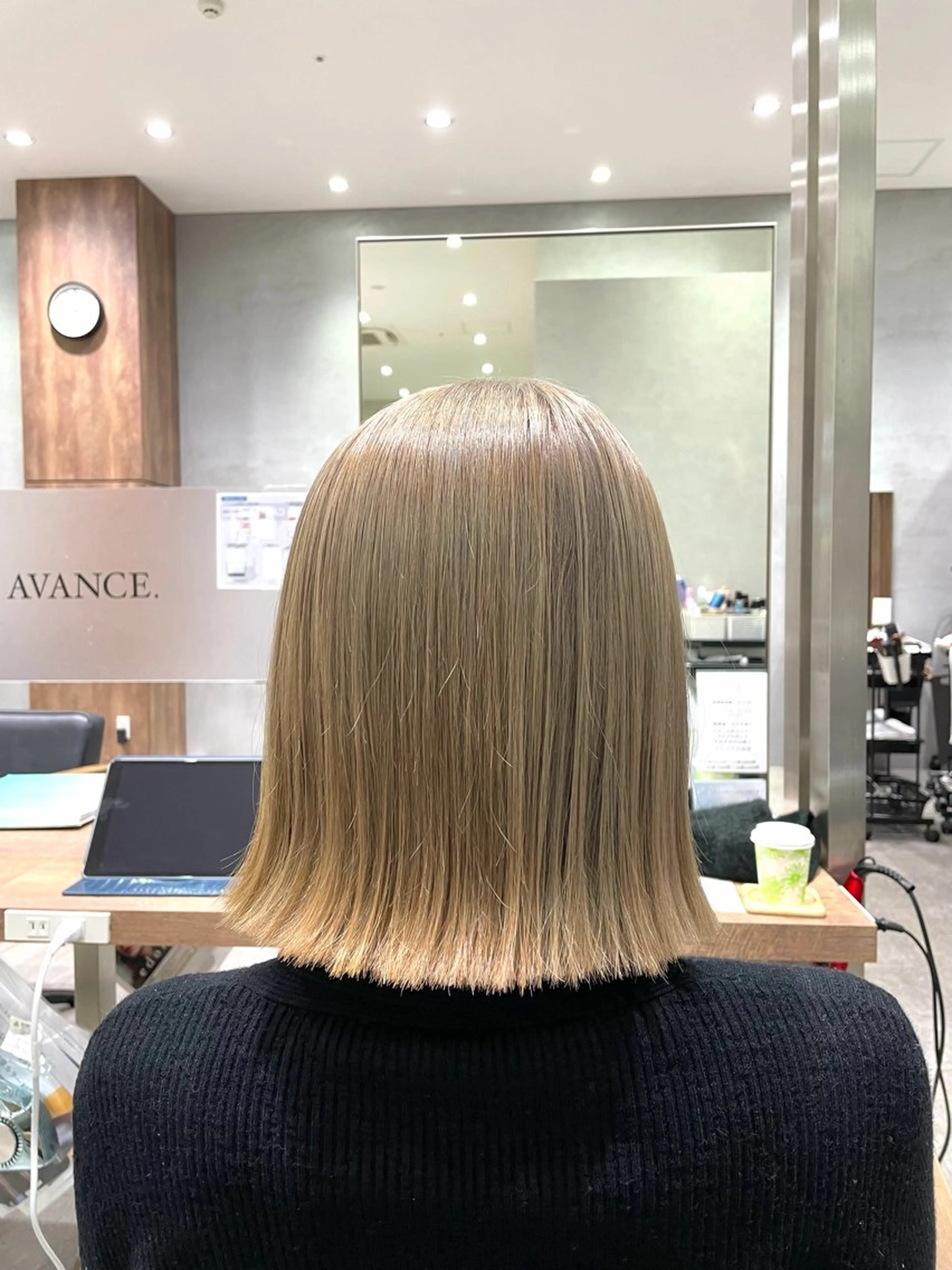 ショート カット ヘアカラー 石垣 凜のヘアスタイル