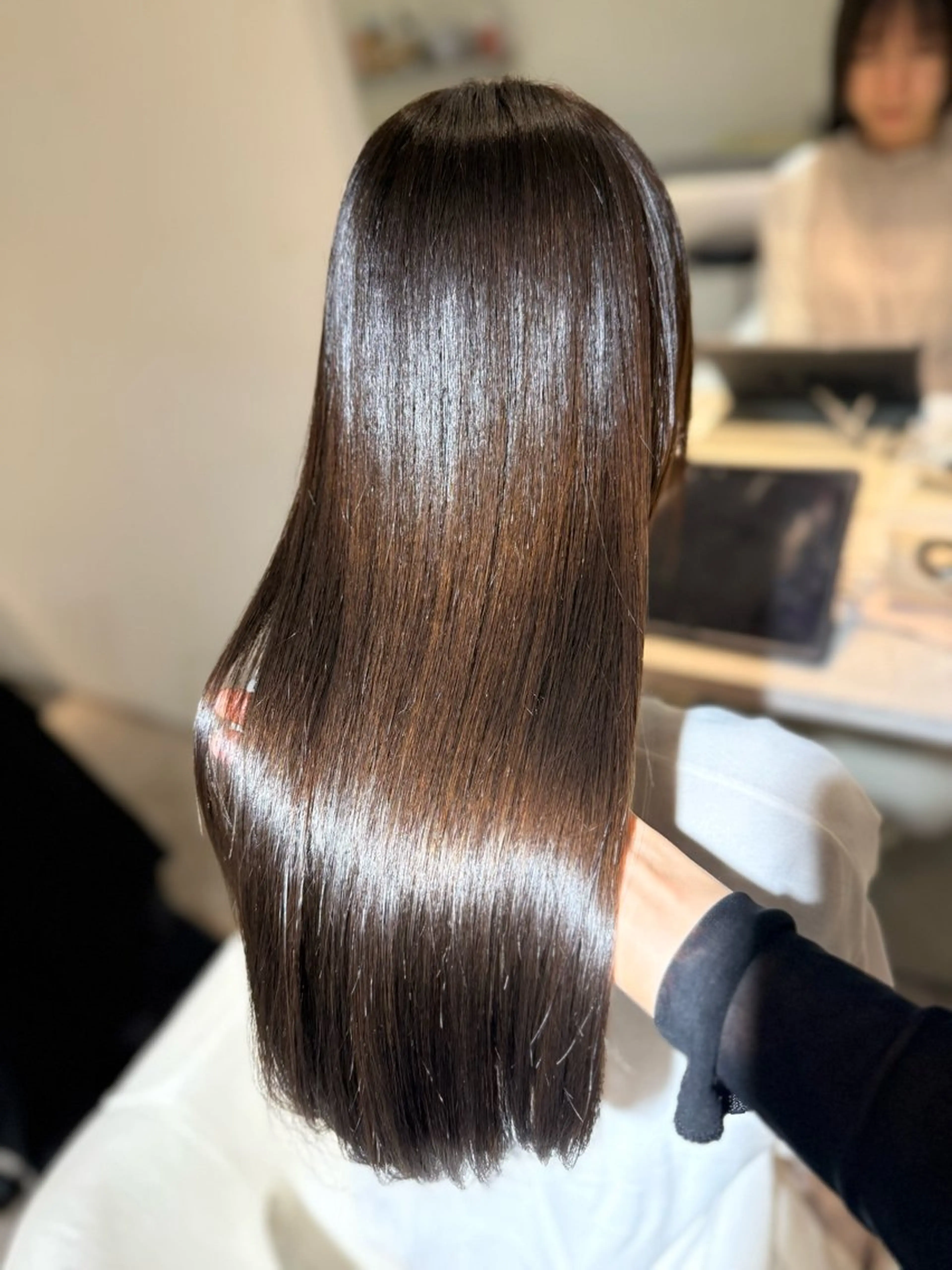 ロング カラー 透明感カラー グレージュ 🦋🫧艶髪カラー 🫧🦋あいりのヘアスタイル