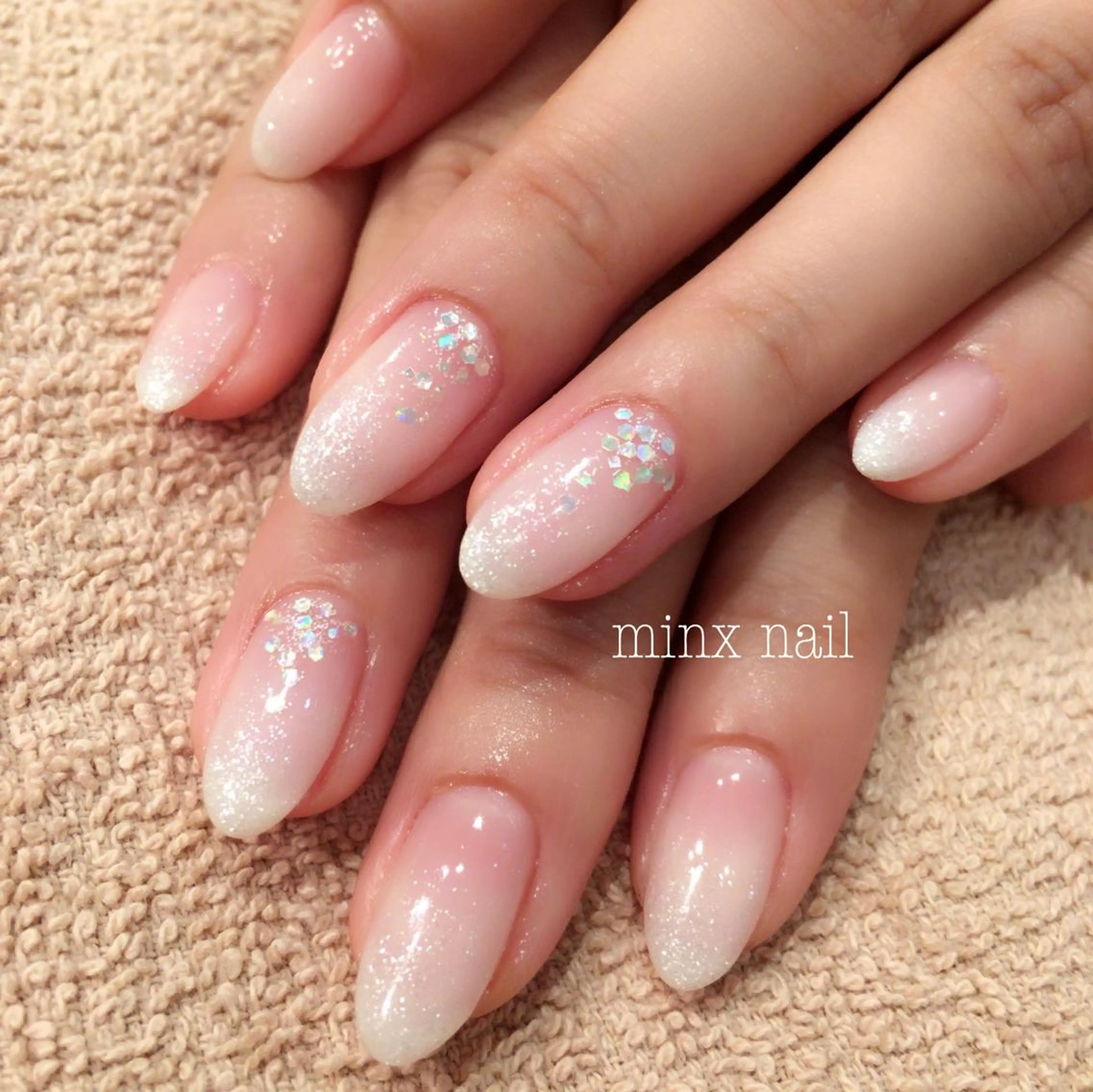 ネイル ミンクス ネイル  原宿のネイルデザイン