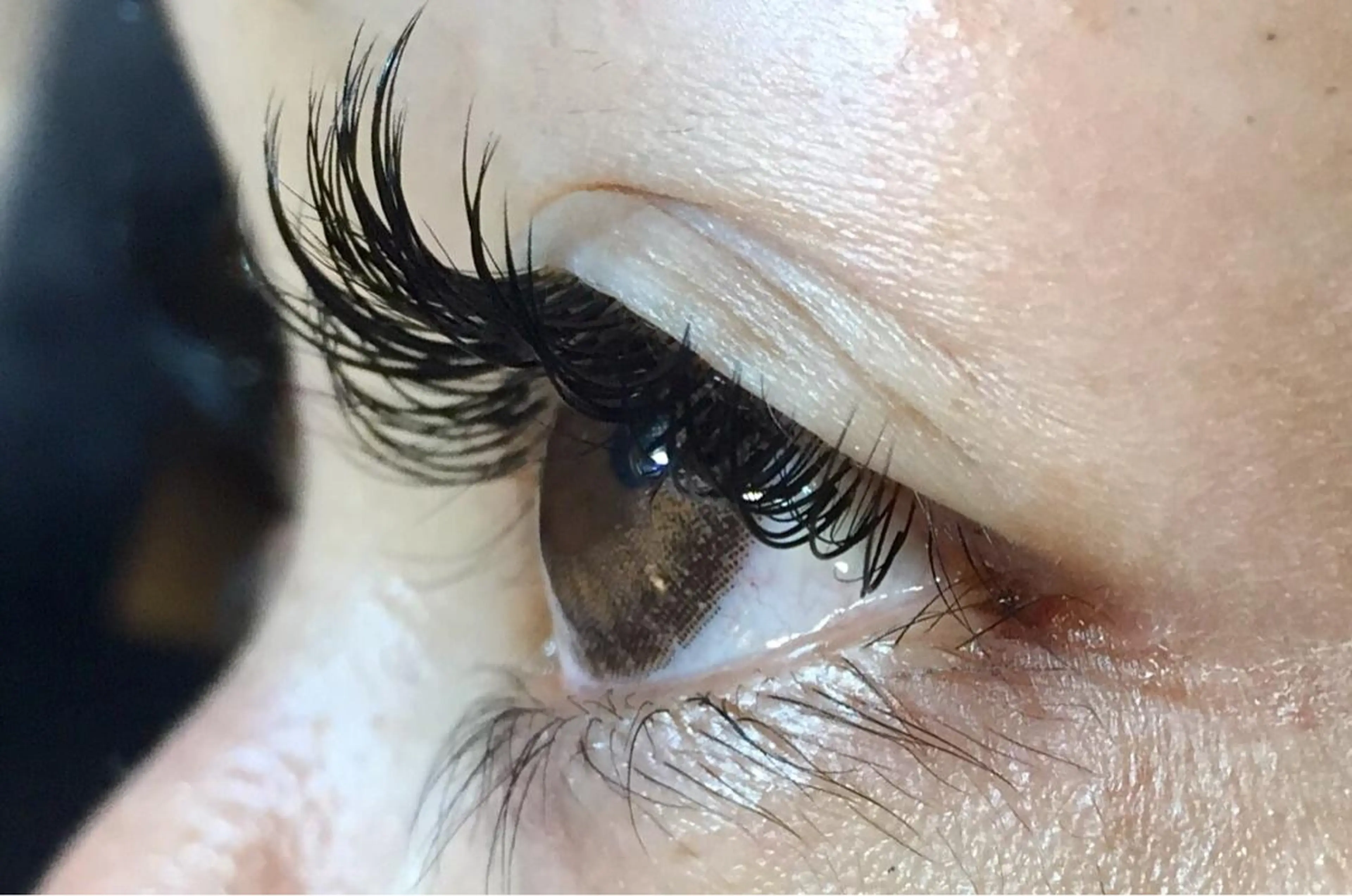 マツエク・マツパ 中谷 明日香のヘアスタイル