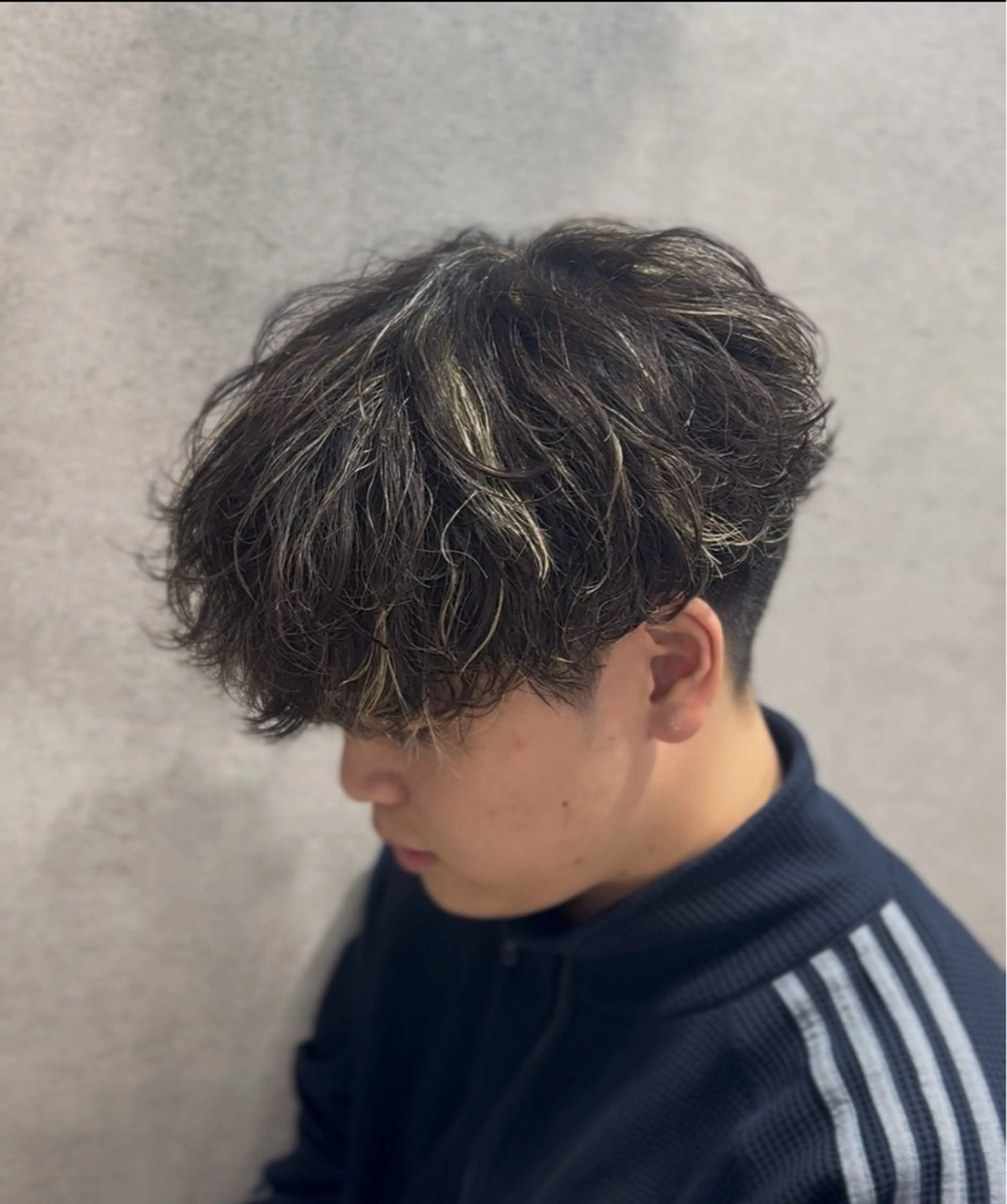 ショート カラー パーマ メンズ カット ヘアカラー パーマ 🔥メンズ 特化🔥菊水皐暉🔥のヘアスタイル