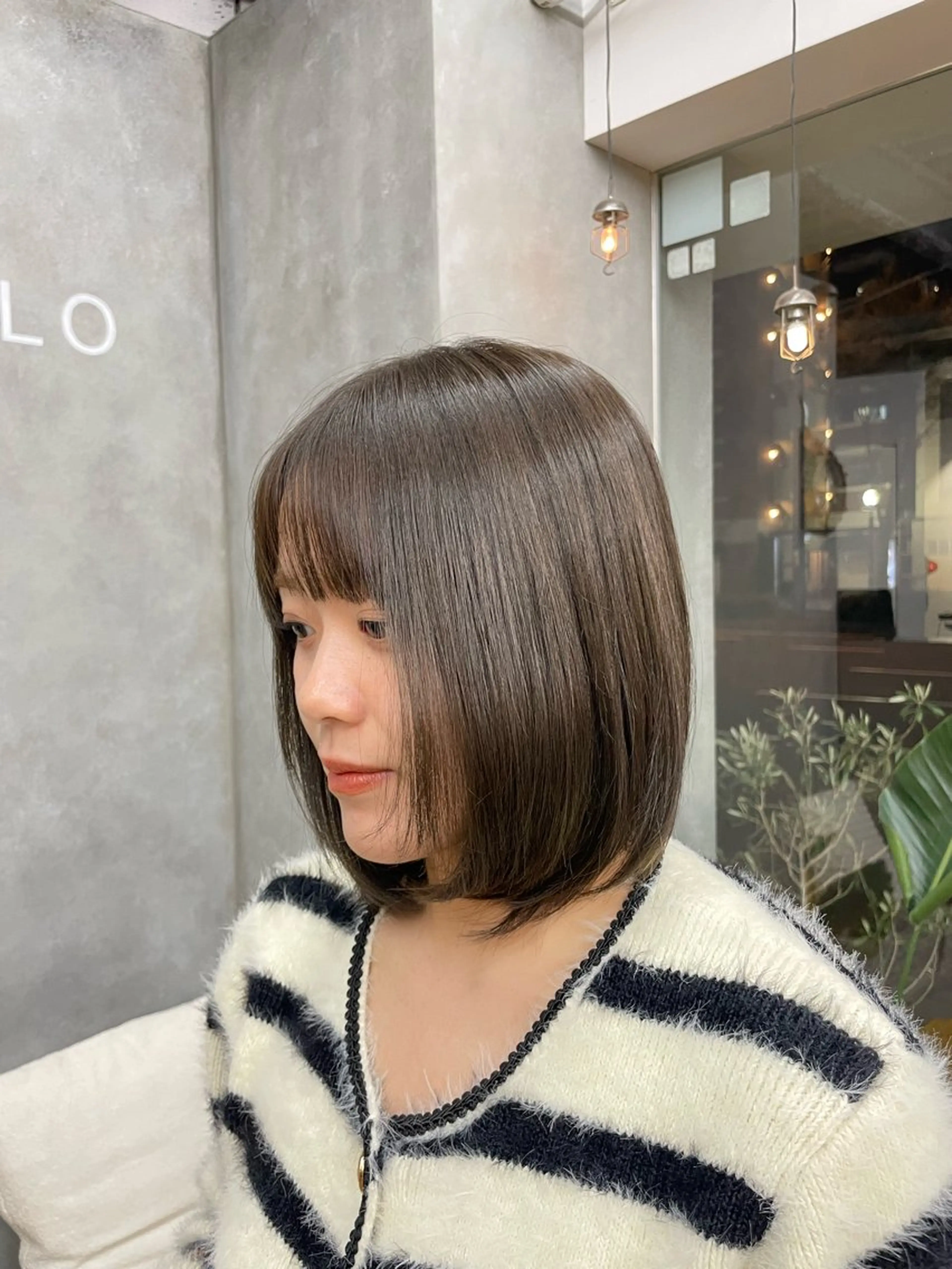 ショート アッシュ カット ヘアカラー トリートメント BELO 大阪店所属・BELO OSAKA カエデのヘアスタイル