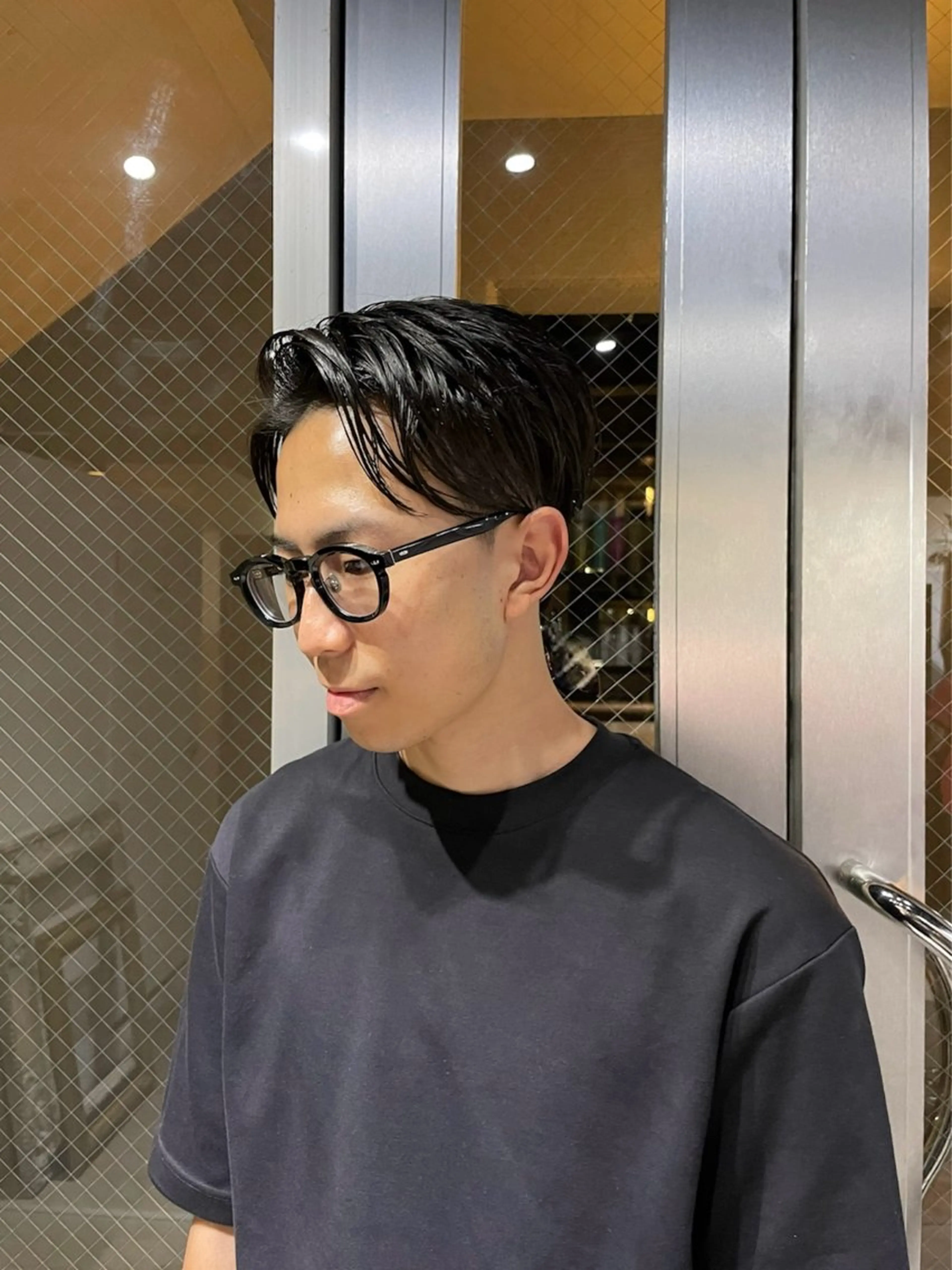 ショート メンズ ミルクティーベージュ ブリーチ🖤サヤカのヘアスタイル