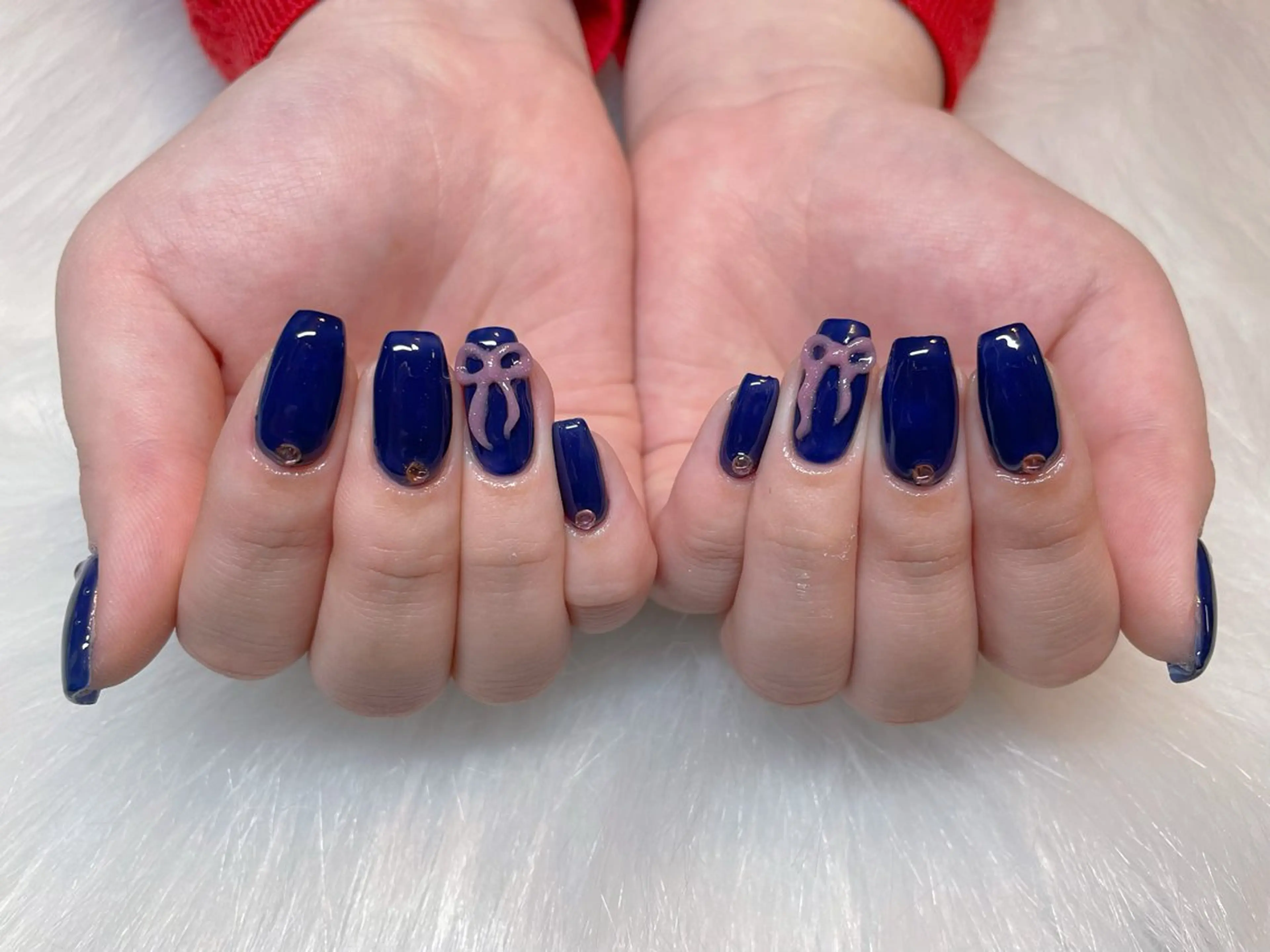 ネイル ピンク リボン エン Nail salonのネイルデザイン