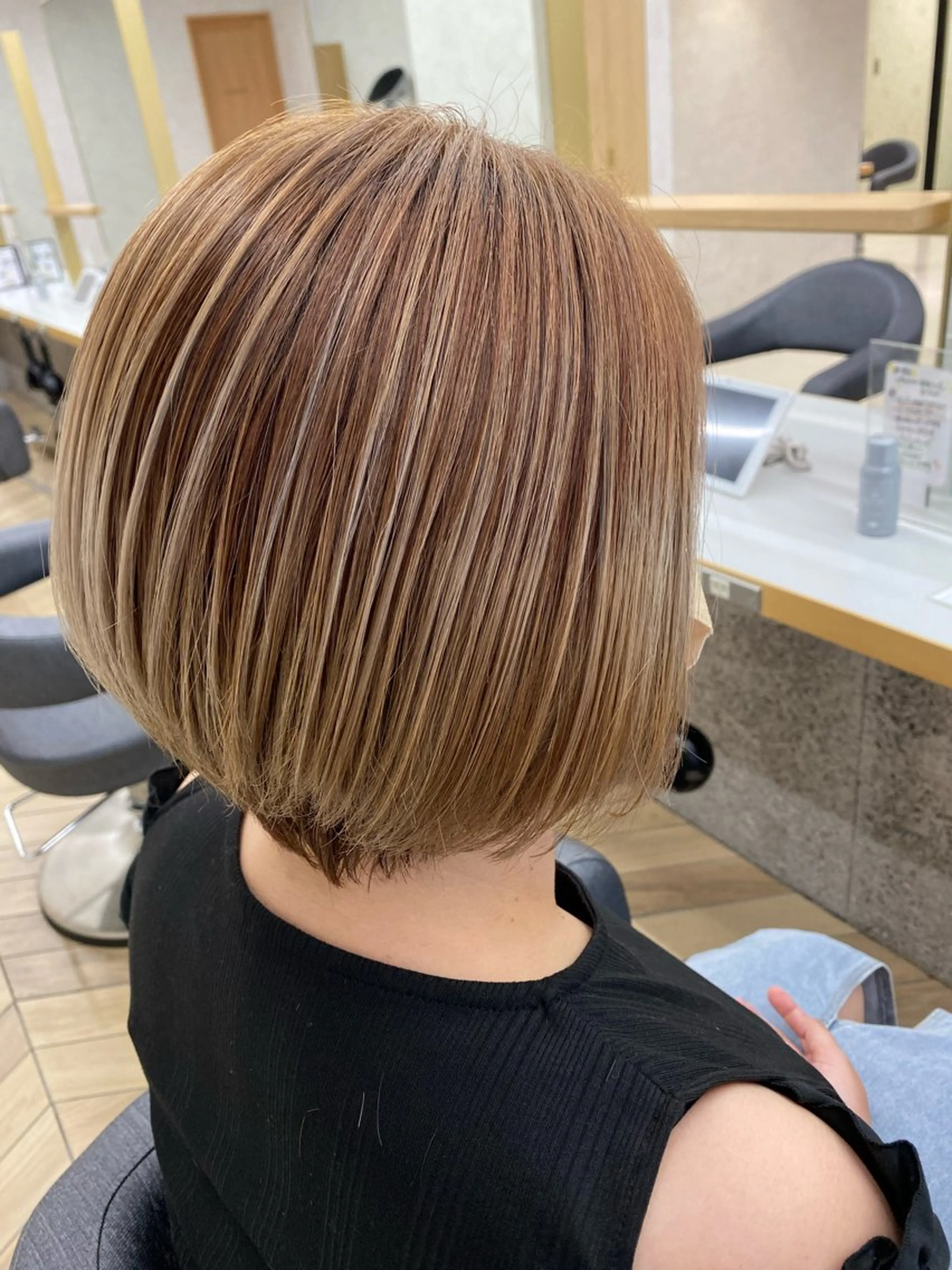 ショート カラー カット ヘアカラー トリートメント ショート/似合わせ/ オクズミ ジュンのヘアスタイル