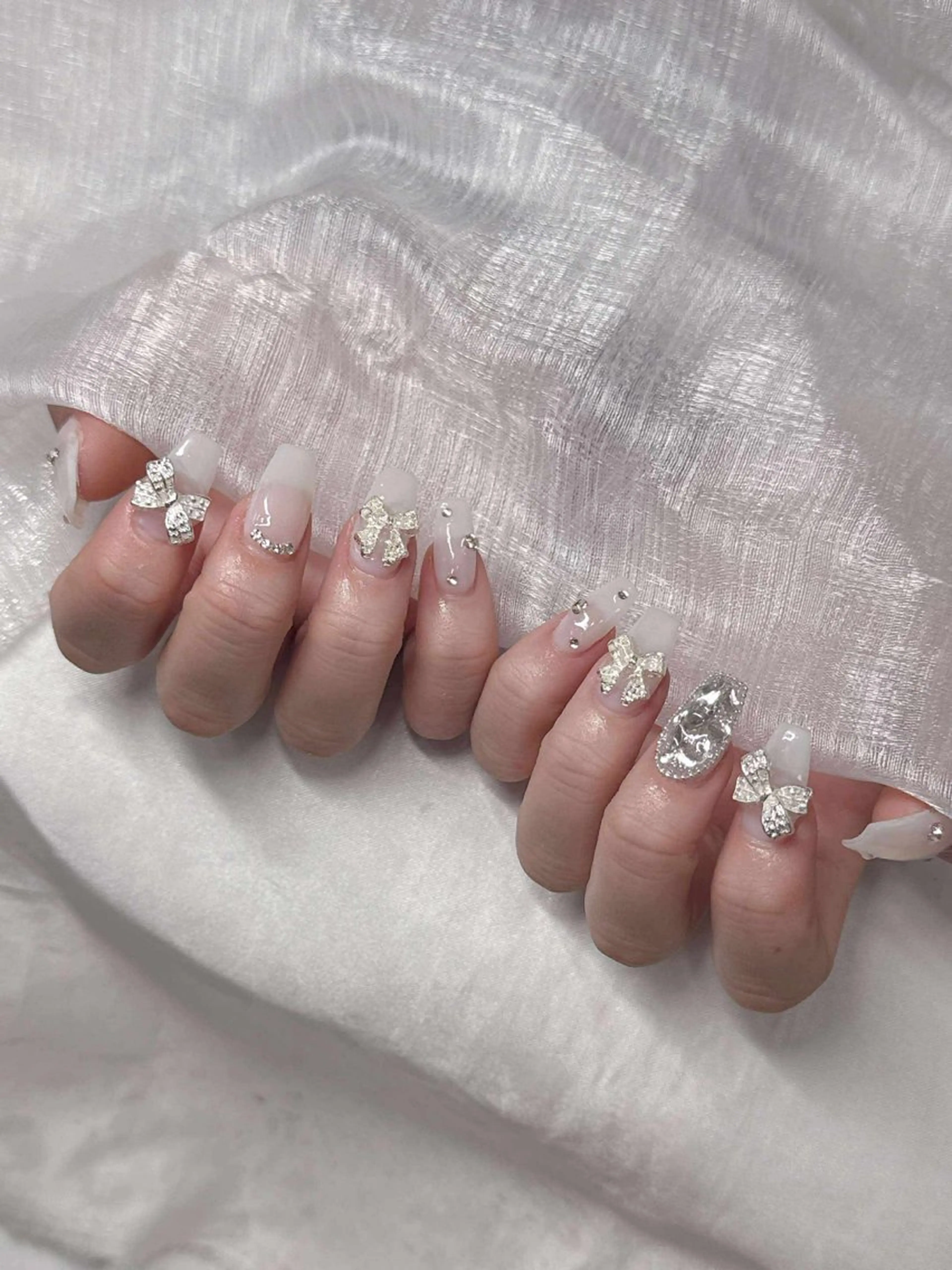 ネイル ハンドネイル Lee Nailsのネイルデザイン