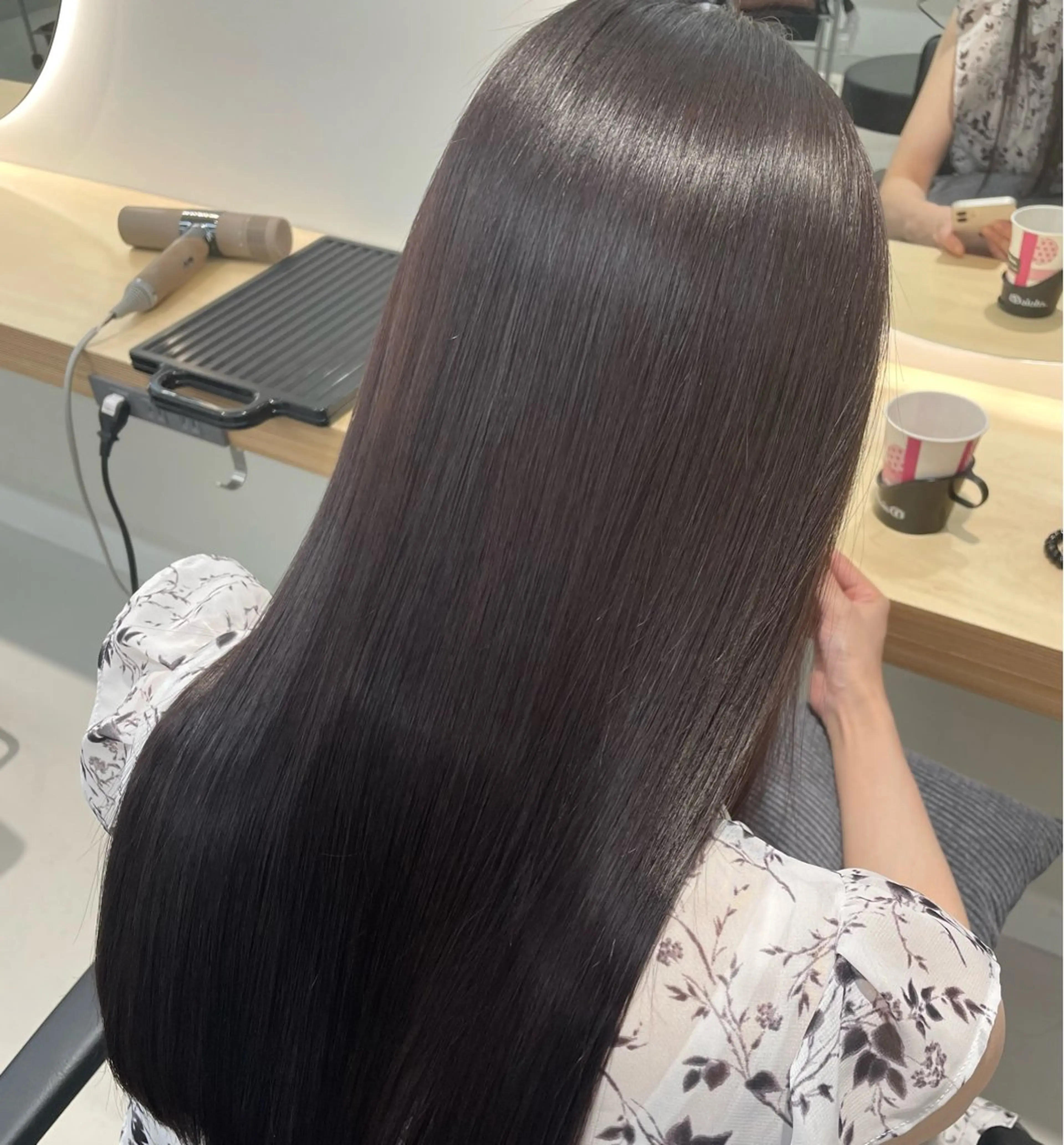 【美髪への第一歩】カット+Premiumエステストレートの写真