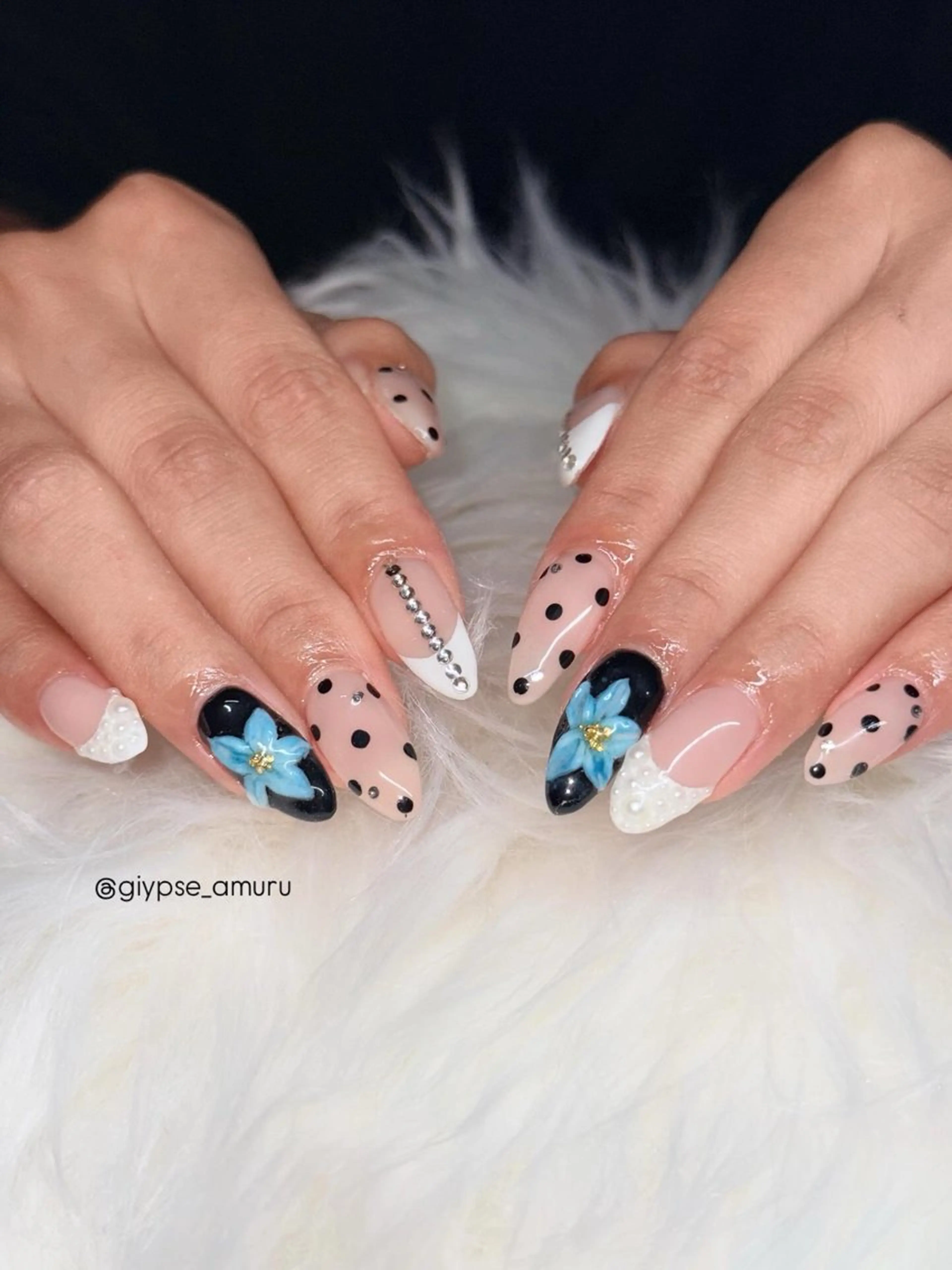 ネイル アートネイル Giypsē amuruのネイルデザイン