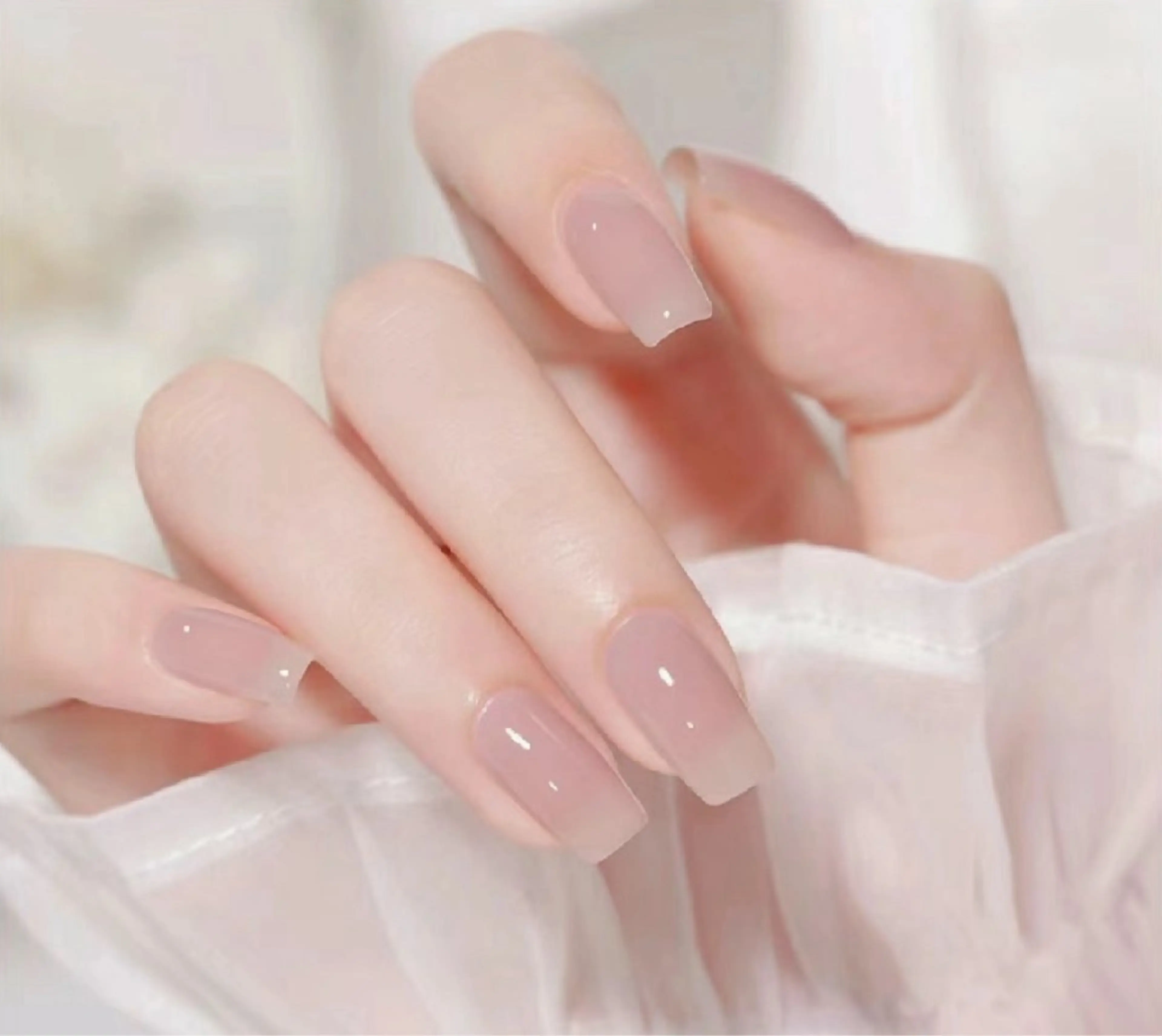 ネイル 長さ出し フットネイル フレンチネイル ジェルネイル ガラスフレンチ シン アモンのネイルデザイン