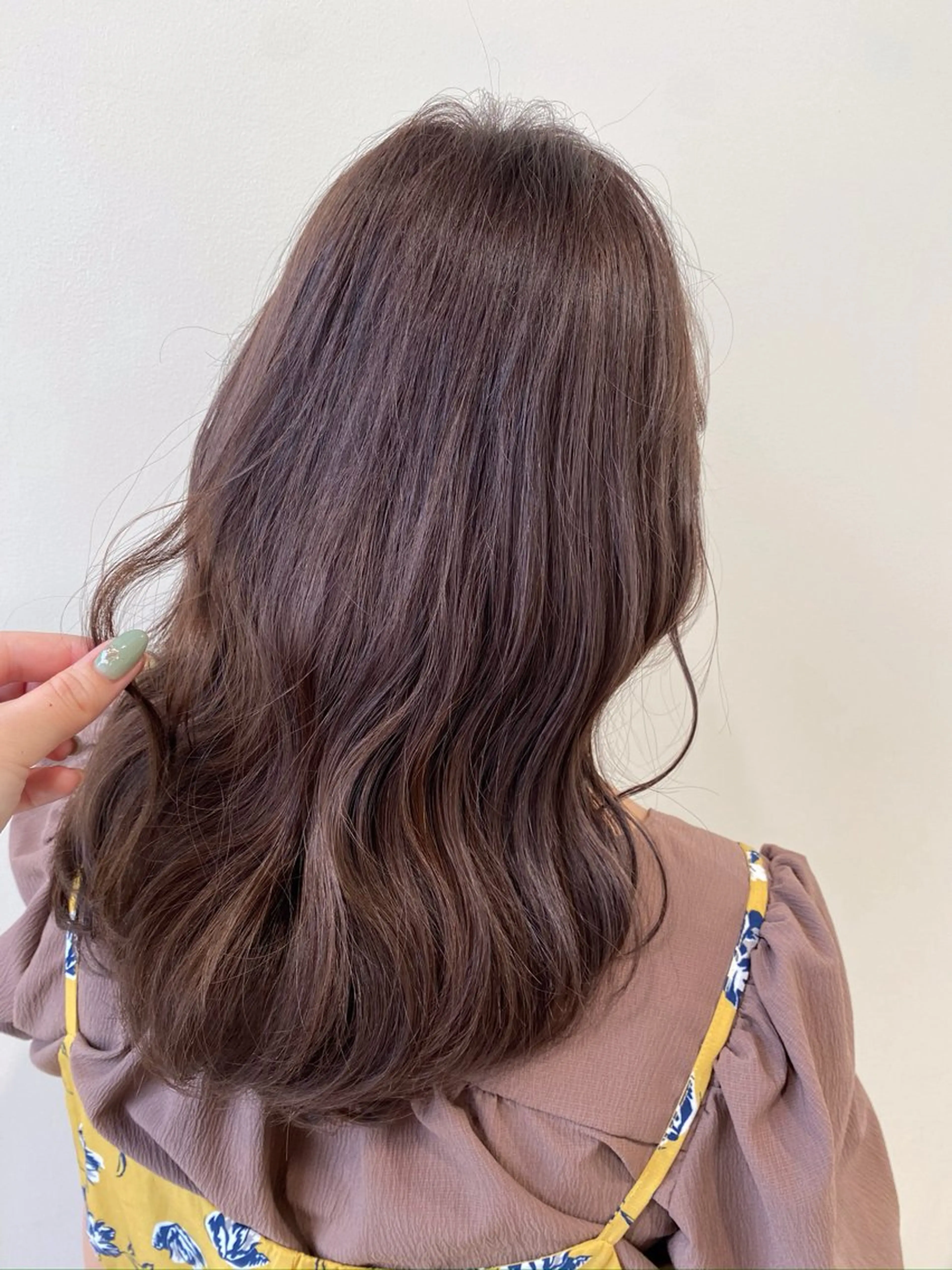 セミロング カラー ヘアアレンジ 片山千晴✨ツヤ髪カラ ー✨顔まわりカット✨のヘアスタイル