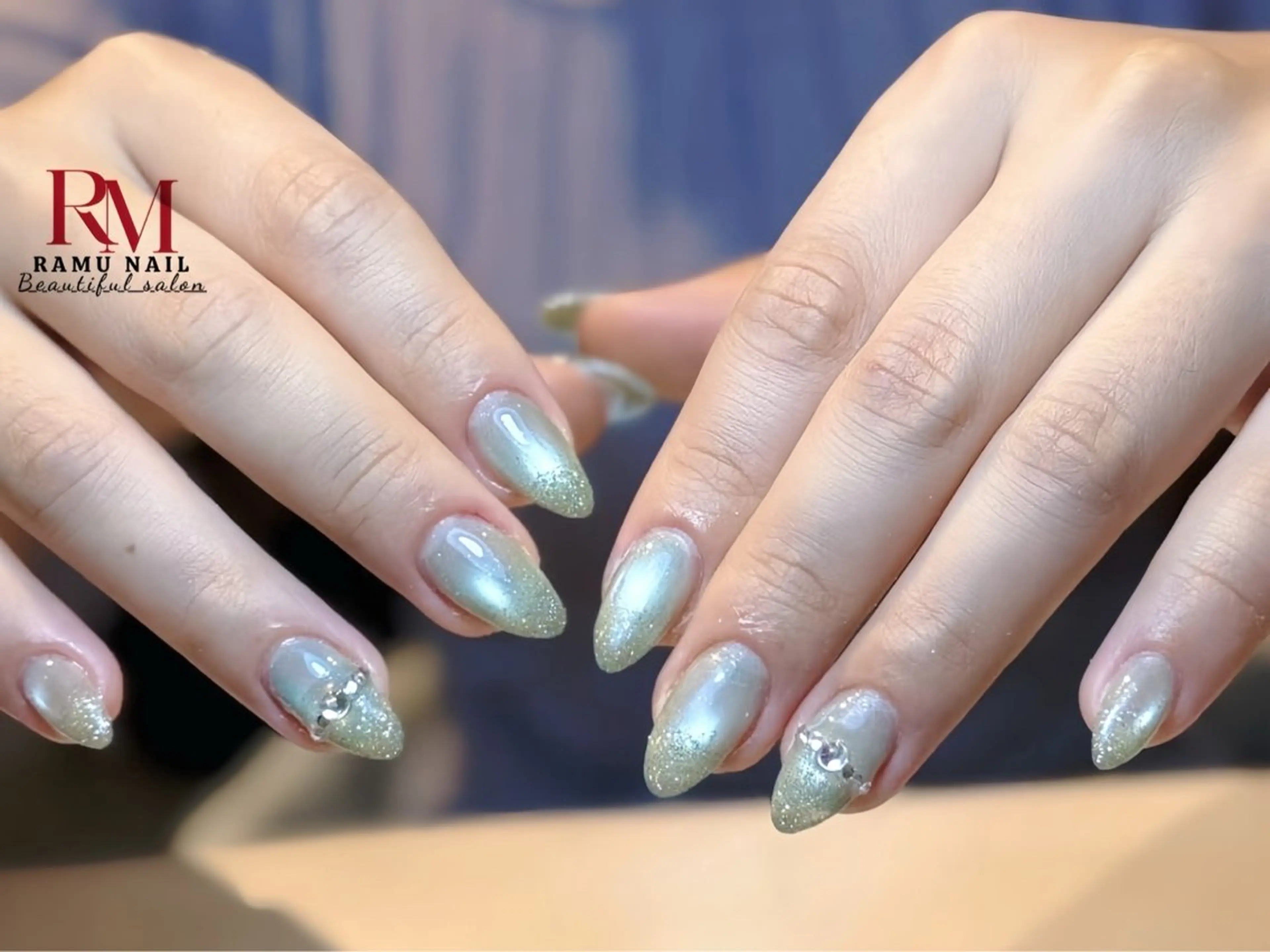 ネイル キラキラネイル マグネットネイル ミラーネイル ピンク 夏ネイル ハンドネイル RAMU Nail 恵比寿店のネイルデザイン