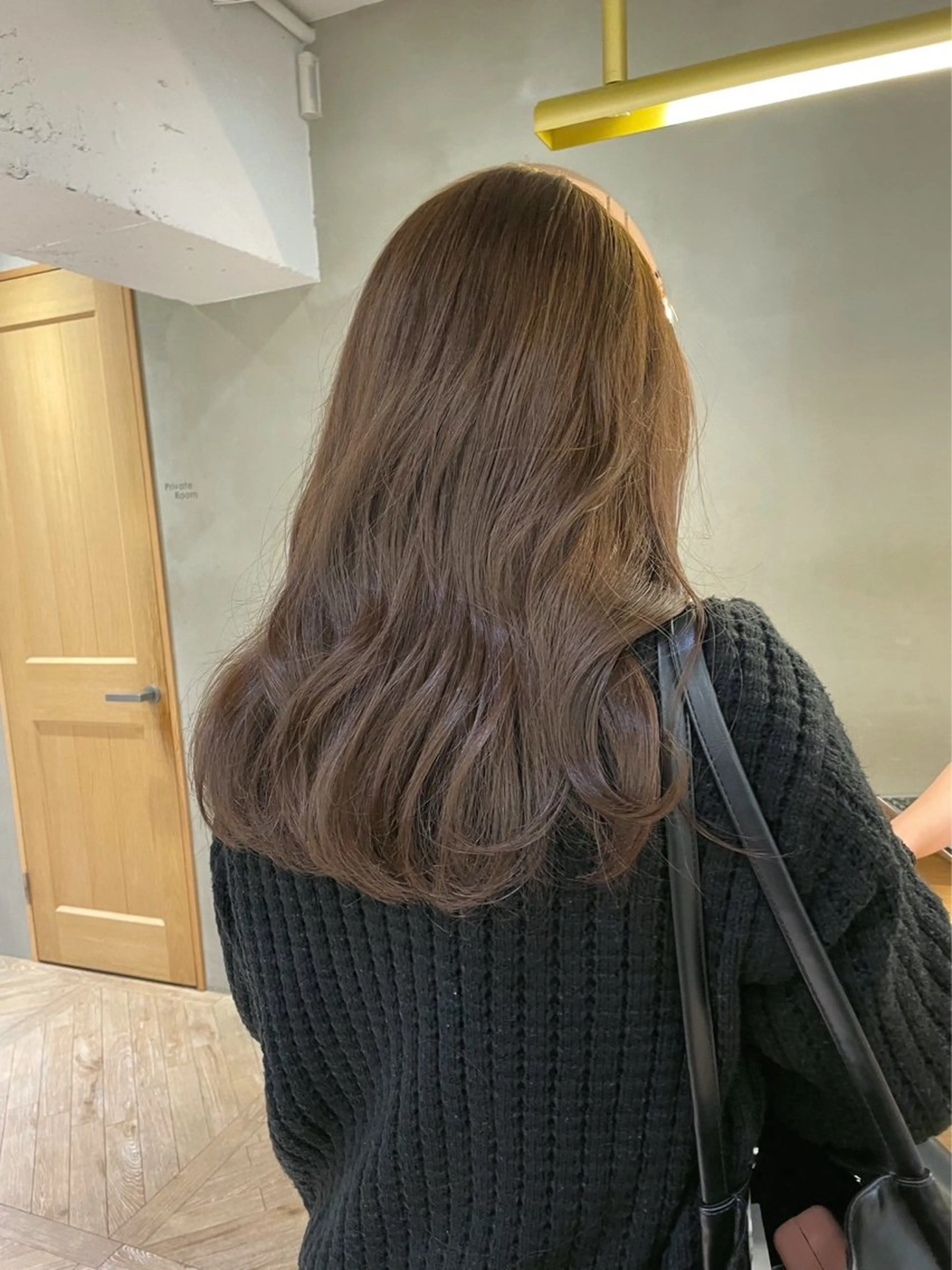 カラー ブラウンカラー くすみカラー/海外 レイヤー/ ローレンのヘアスタイル