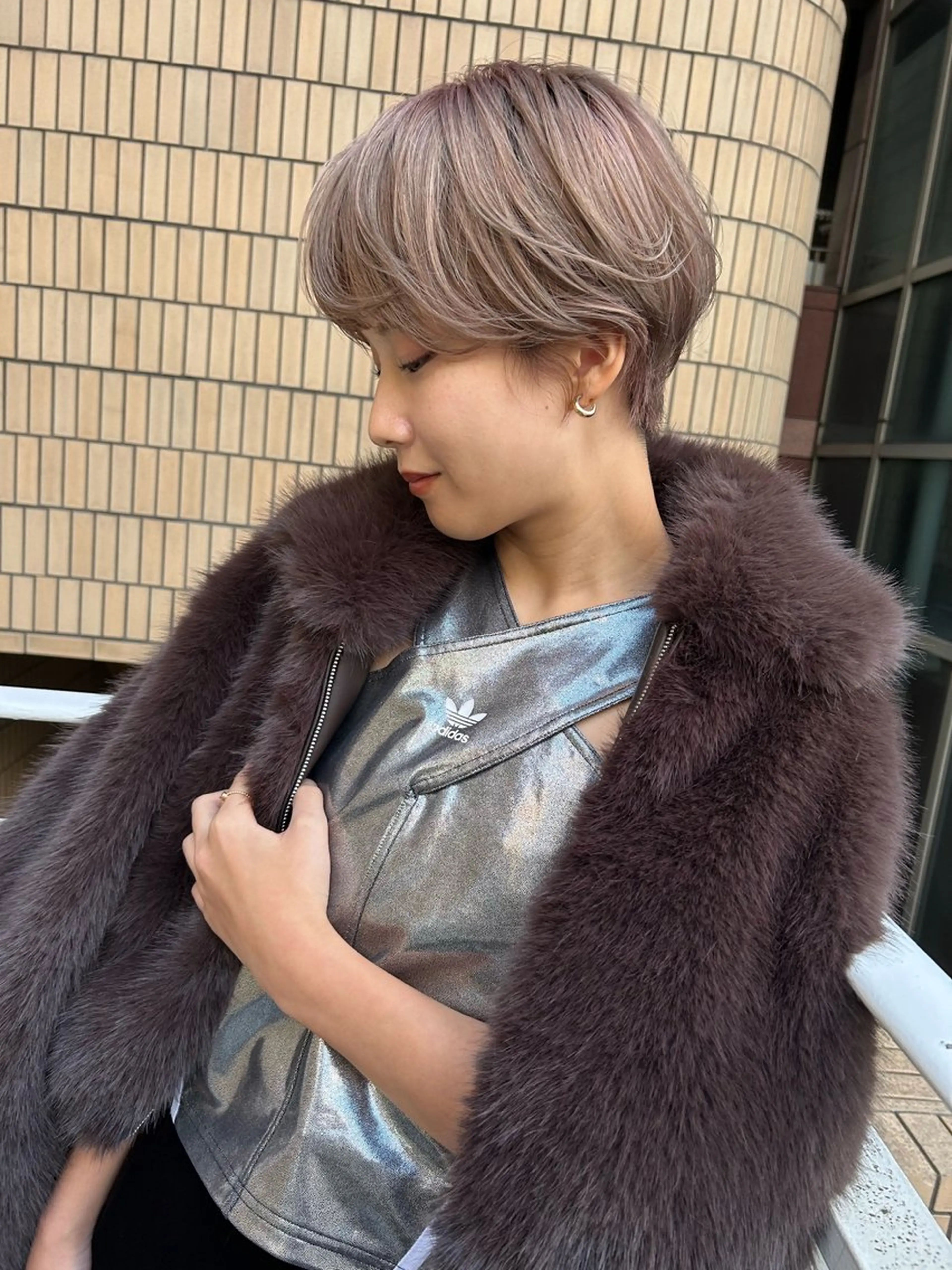 ショート カラー ショート/ボブ/ 心斎橋/宮脇美奈のヘアスタイル