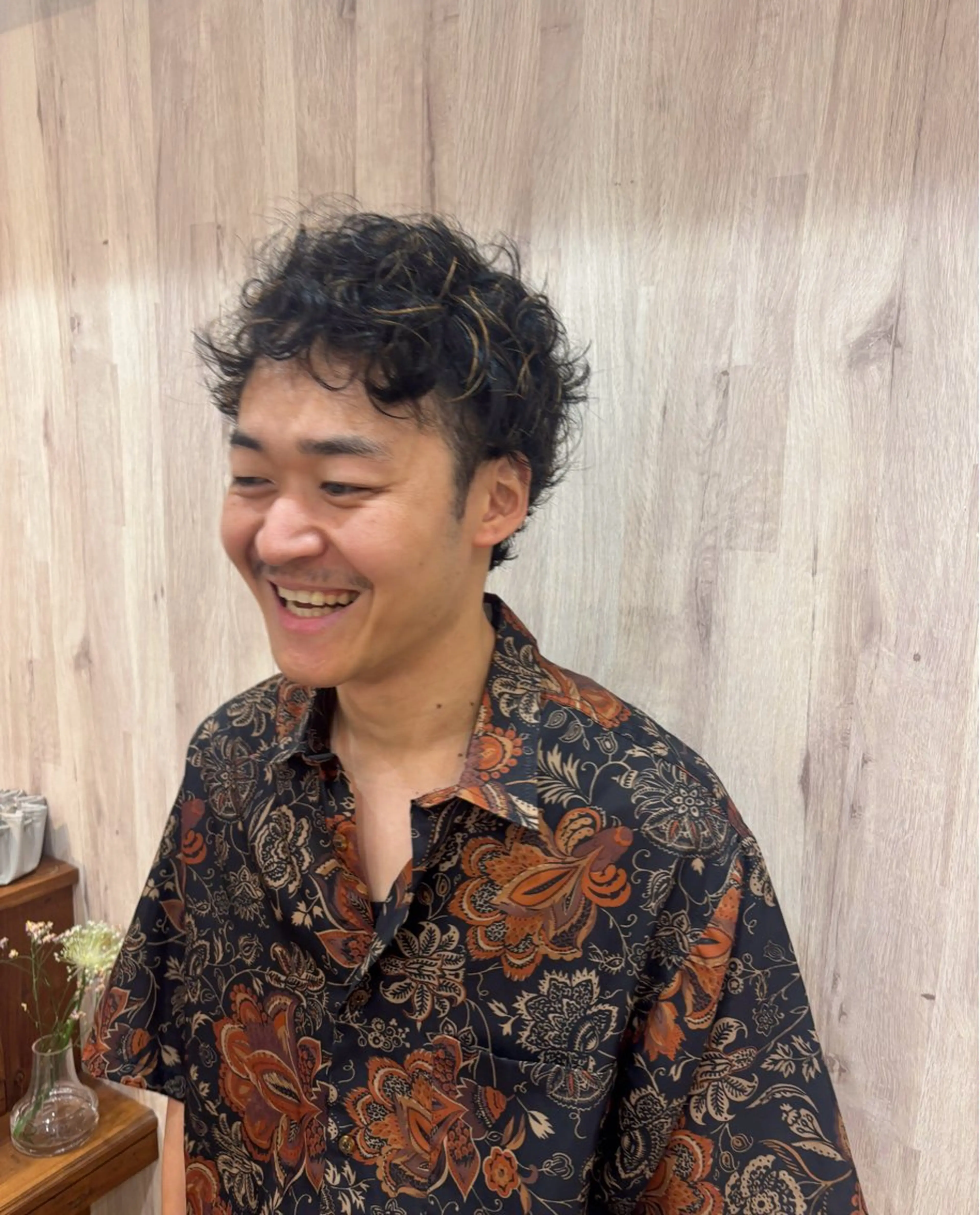 カラー 竹村 恵功代のヘアスタイル